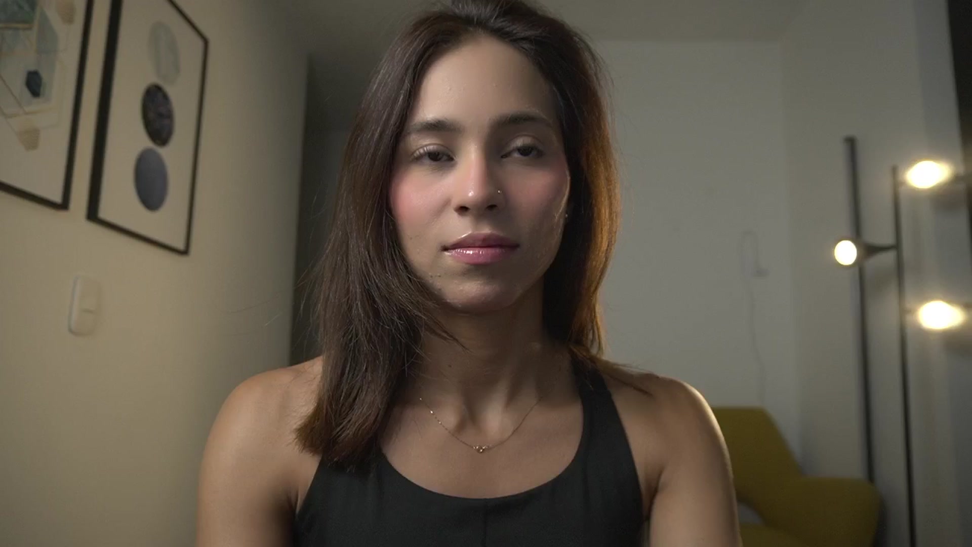 Gallery image thumbnail from Xialing's myfreecams stream on, 03/22/2025, 24:02 image 6 of 20