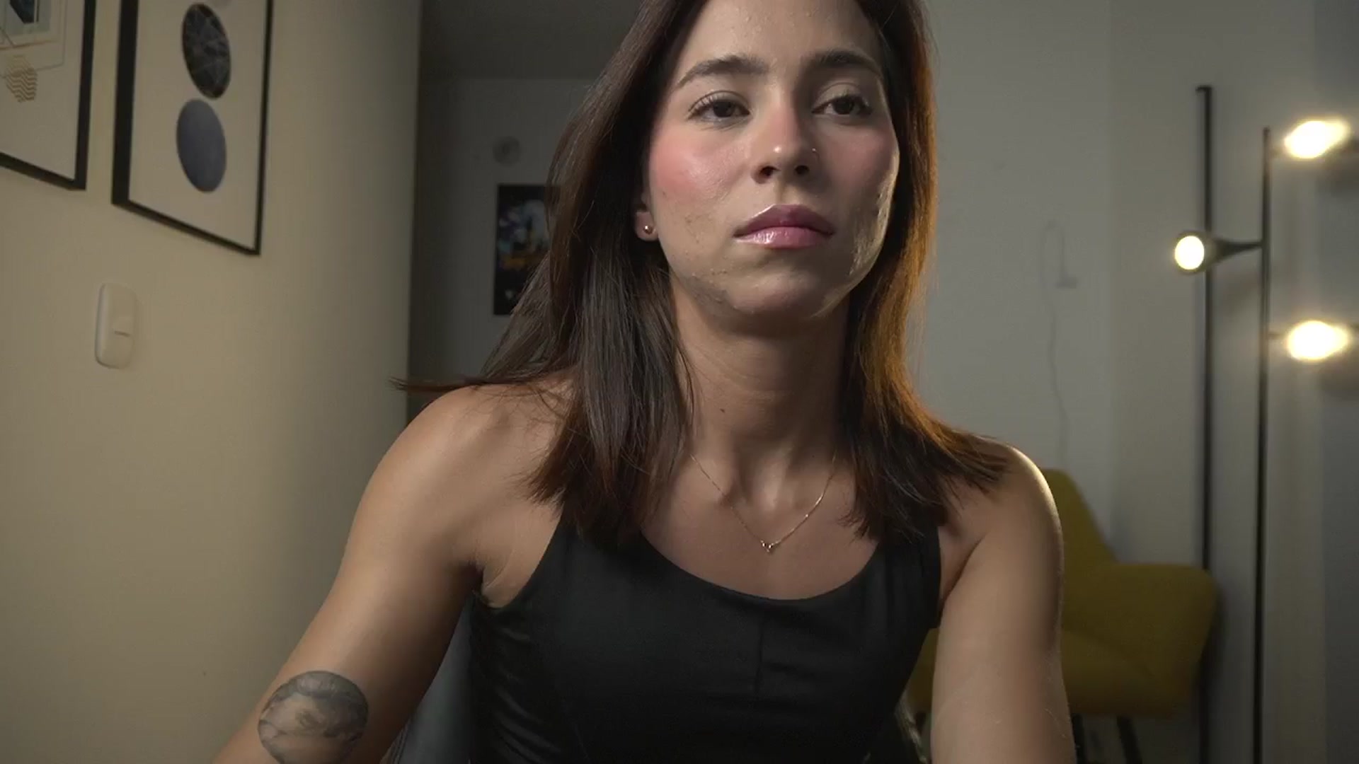 Gallery image thumbnail from Xialing's myfreecams stream on, 03/22/2025, 24:02 image 11 of 20