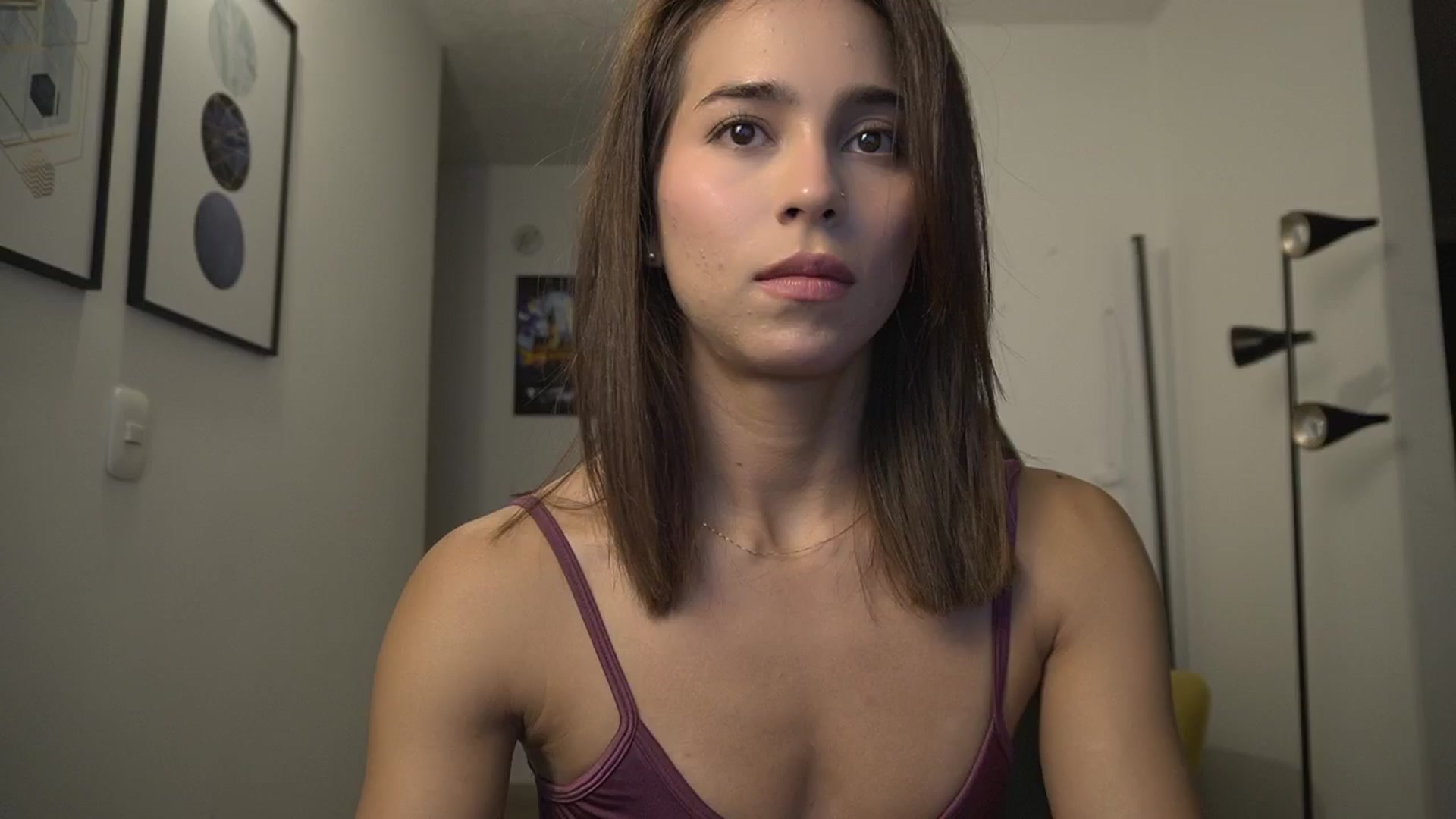 Gallery image thumbnail from Xialing's myfreecams stream on, 04/05/2025, 24:55 image 5 of 20