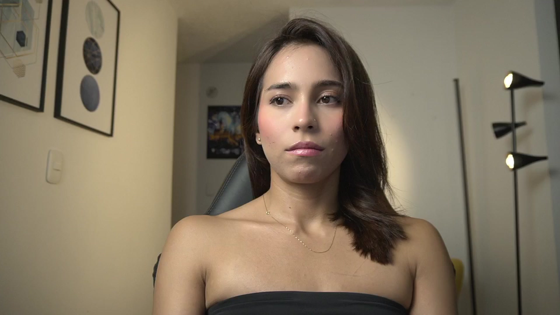 Gallery image thumbnail from Xialing's myfreecams stream on, 04/09/2025, 23:13 image 10 of 20