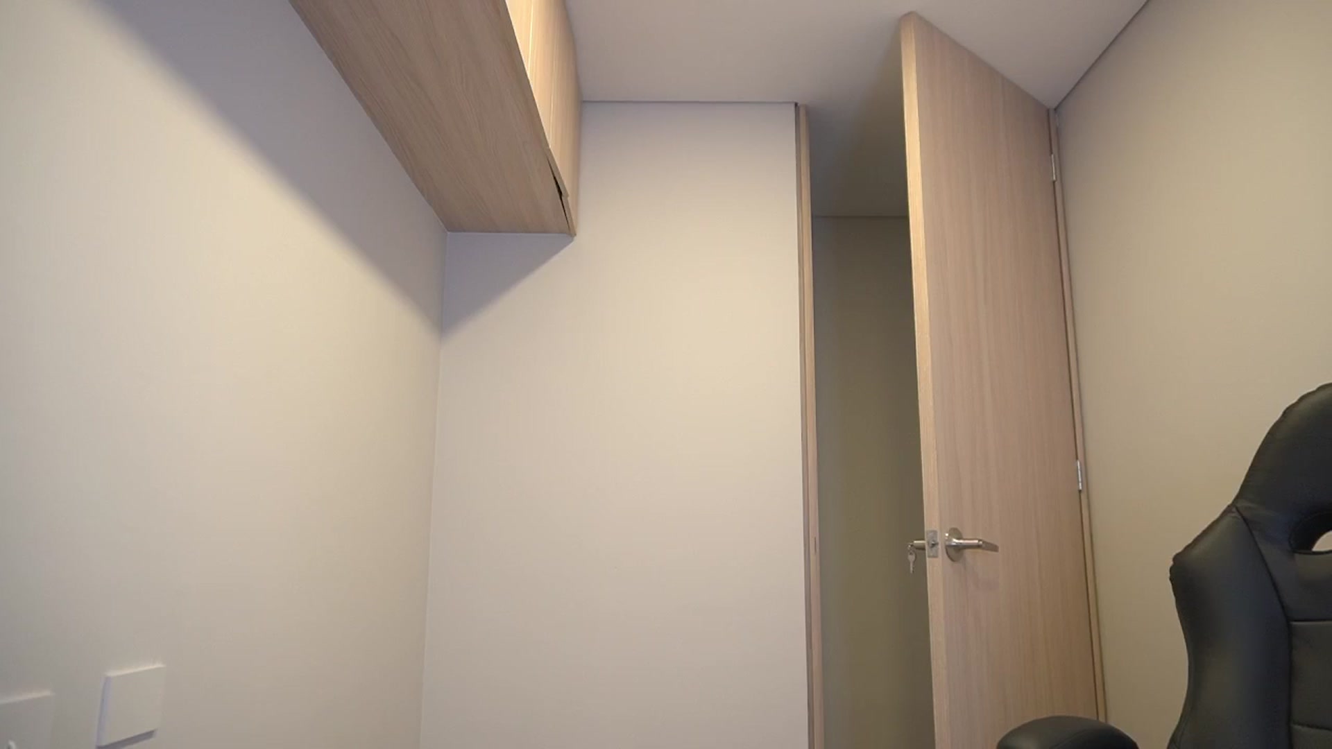Gallery image thumbnail from Xialing's myfreecams stream on, 05/13/2025, 01:33 image 8 of 20