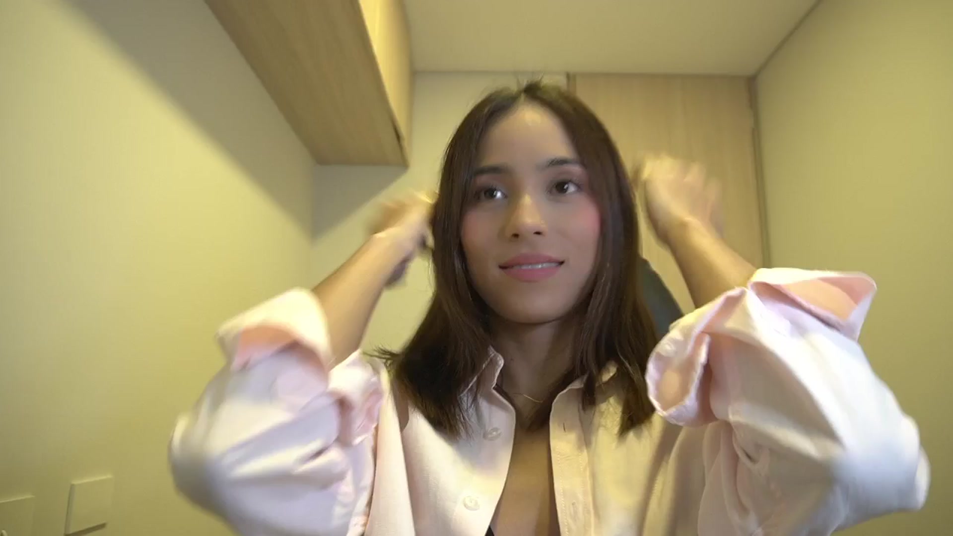 Gallery image thumbnail from Xialing's myfreecams stream on, 05/13/2025, 22:34 image 9 of 20