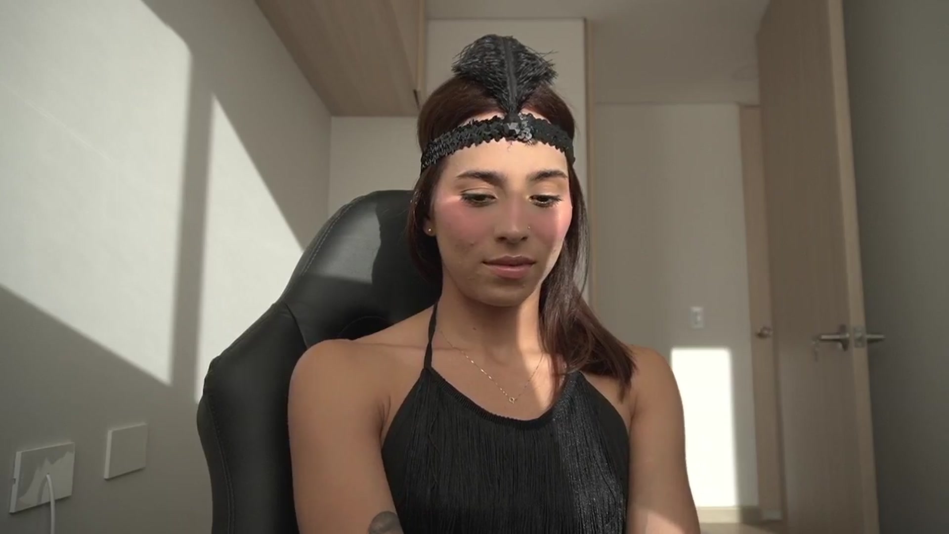 Gallery image thumbnail from Xialing's myfreecams stream on, 05/19/2025, 22:12 image 10 of 20