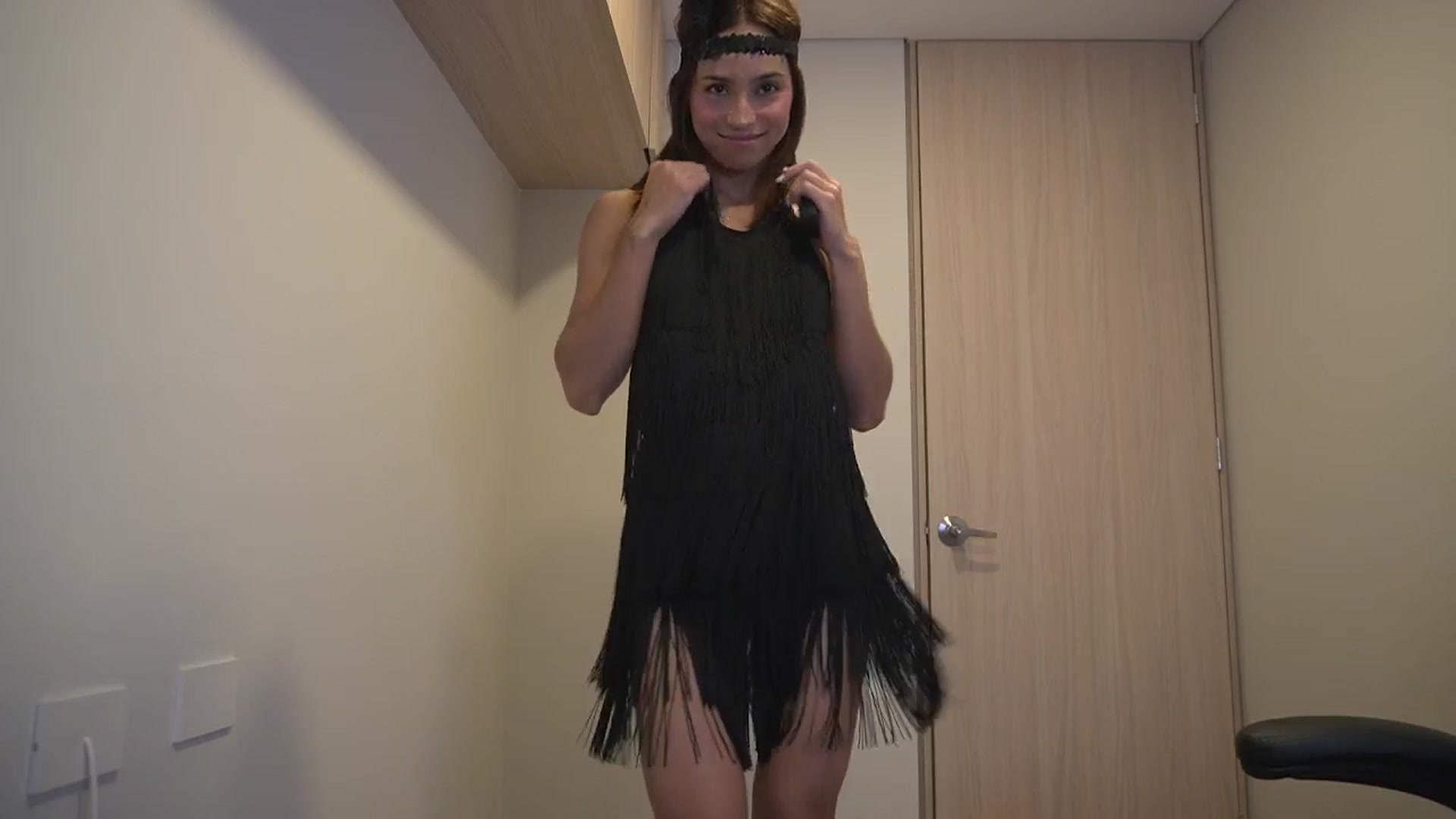 Gallery image thumbnail from Xialing's myfreecams stream on, 05/20/2025, 24:28 image 5 of 20