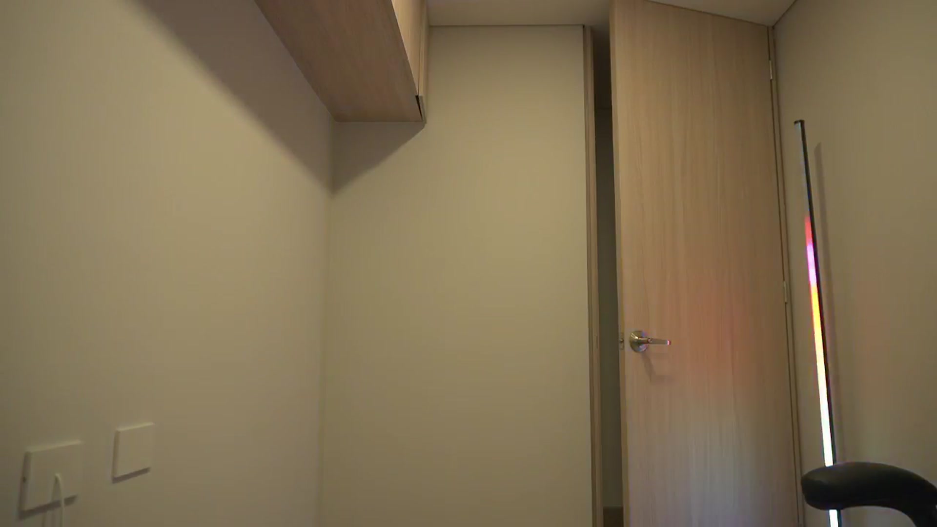 Gallery image thumbnail from Xialing's myfreecams stream on, 05/20/2025, 24:28 image 6 of 20