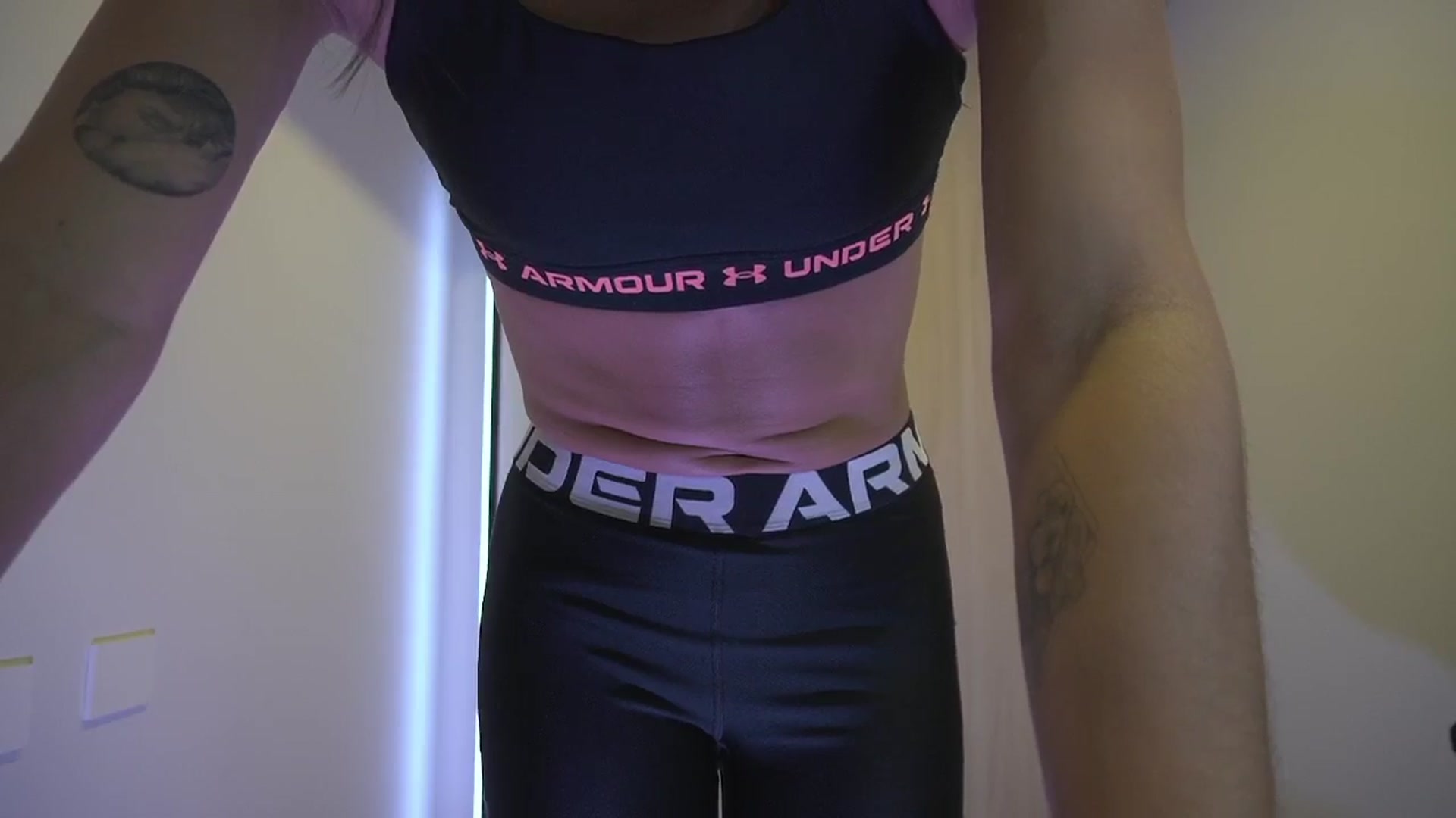 Gallery image thumbnail from Xialing's myfreecams stream on, 05/24/2025, 24:56 image 16 of 20