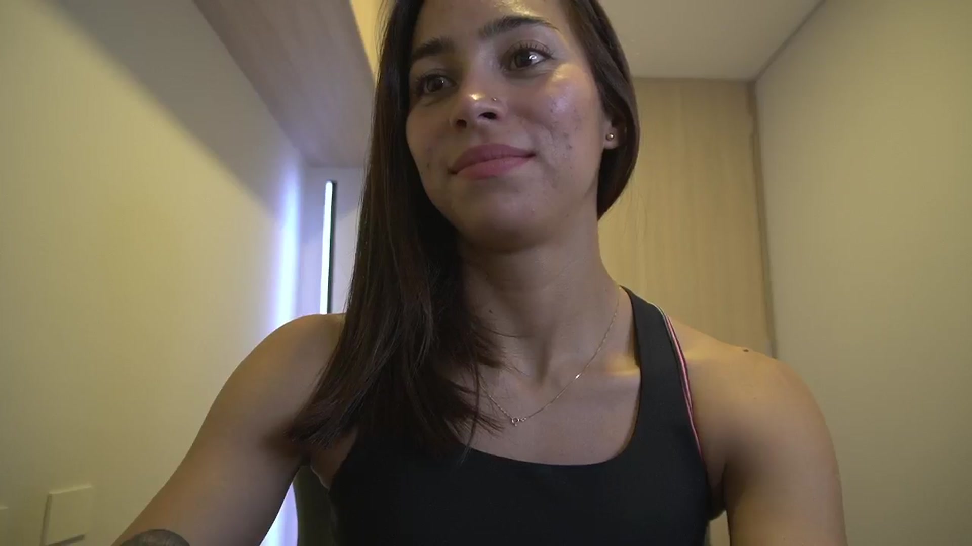 Gallery image thumbnail from Xialing's myfreecams stream on, 05/24/2025, 24:56 image 7 of 20