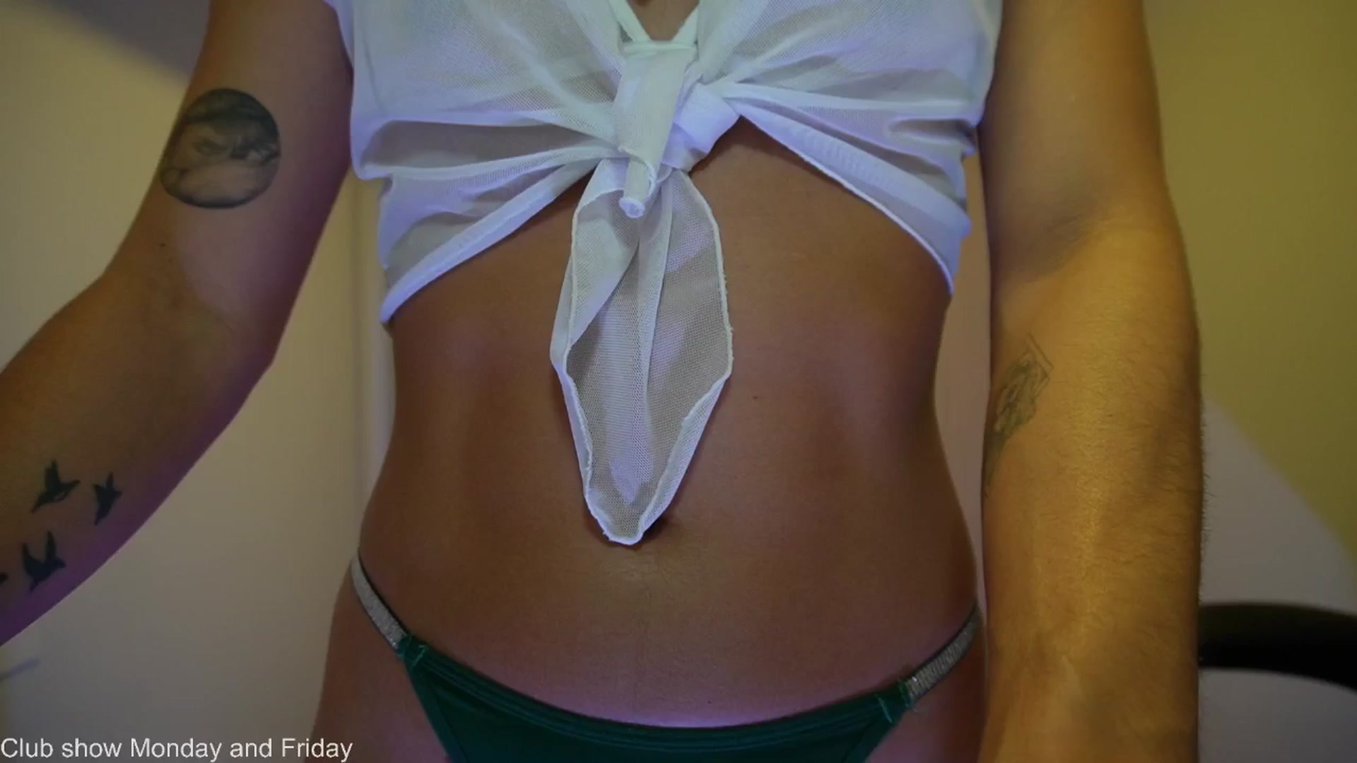 Gallery image thumbnail from Xialing's myfreecams stream on, 07/02/2025, 24:37 image 5 of 20