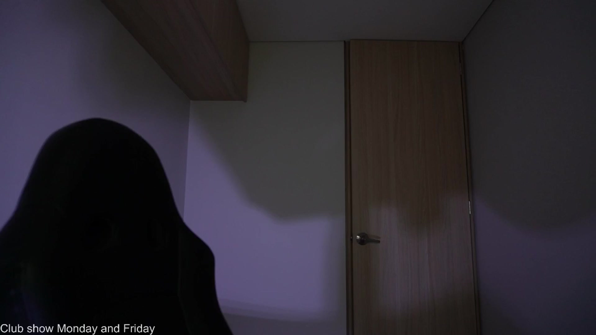 Gallery image thumbnail from Xialing's myfreecams stream on, 07/21/2025, 23:50 image 10 of 20