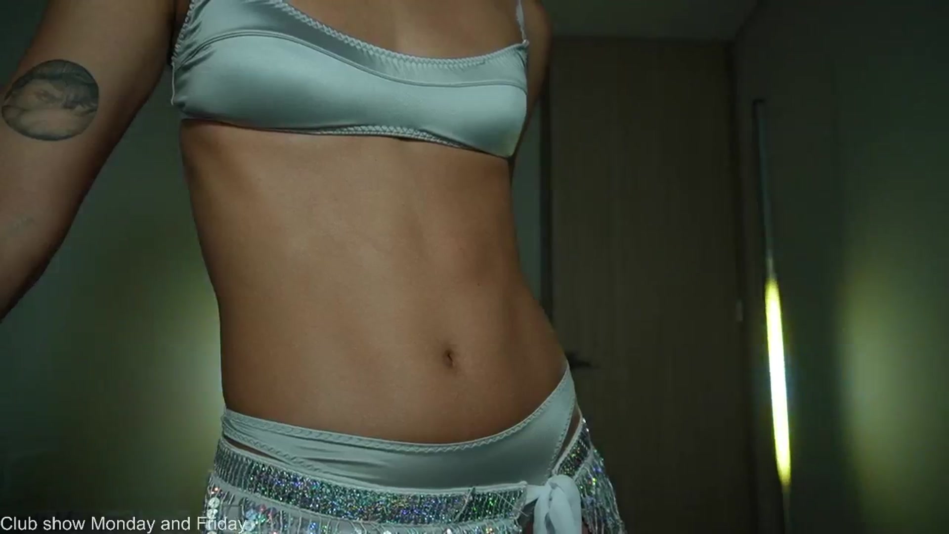 Gallery image thumbnail from Xialing's myfreecams stream on, 08/09/2025, 24:01 image 13 of 20