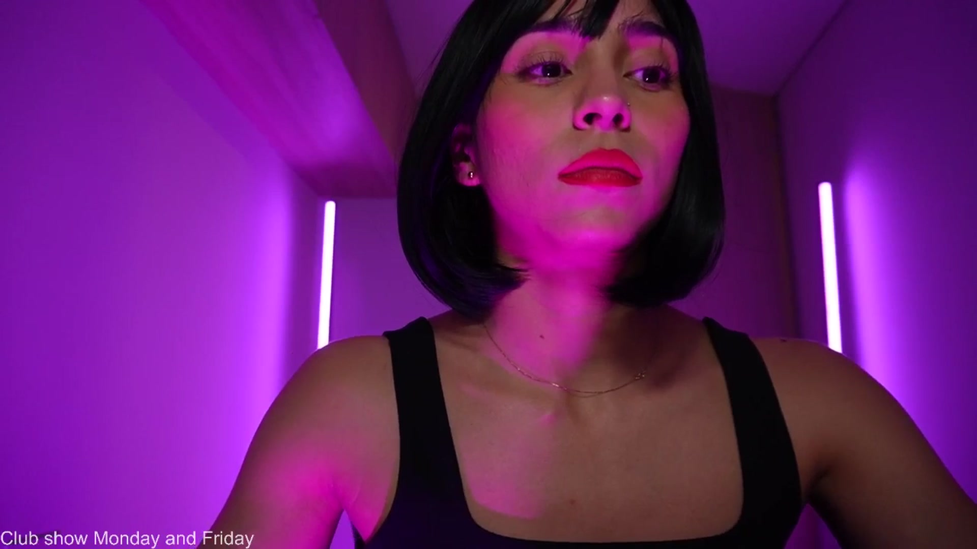 Gallery image thumbnail from Xialing's myfreecams stream on, 08/11/2025, 23:54 image 17 of 20