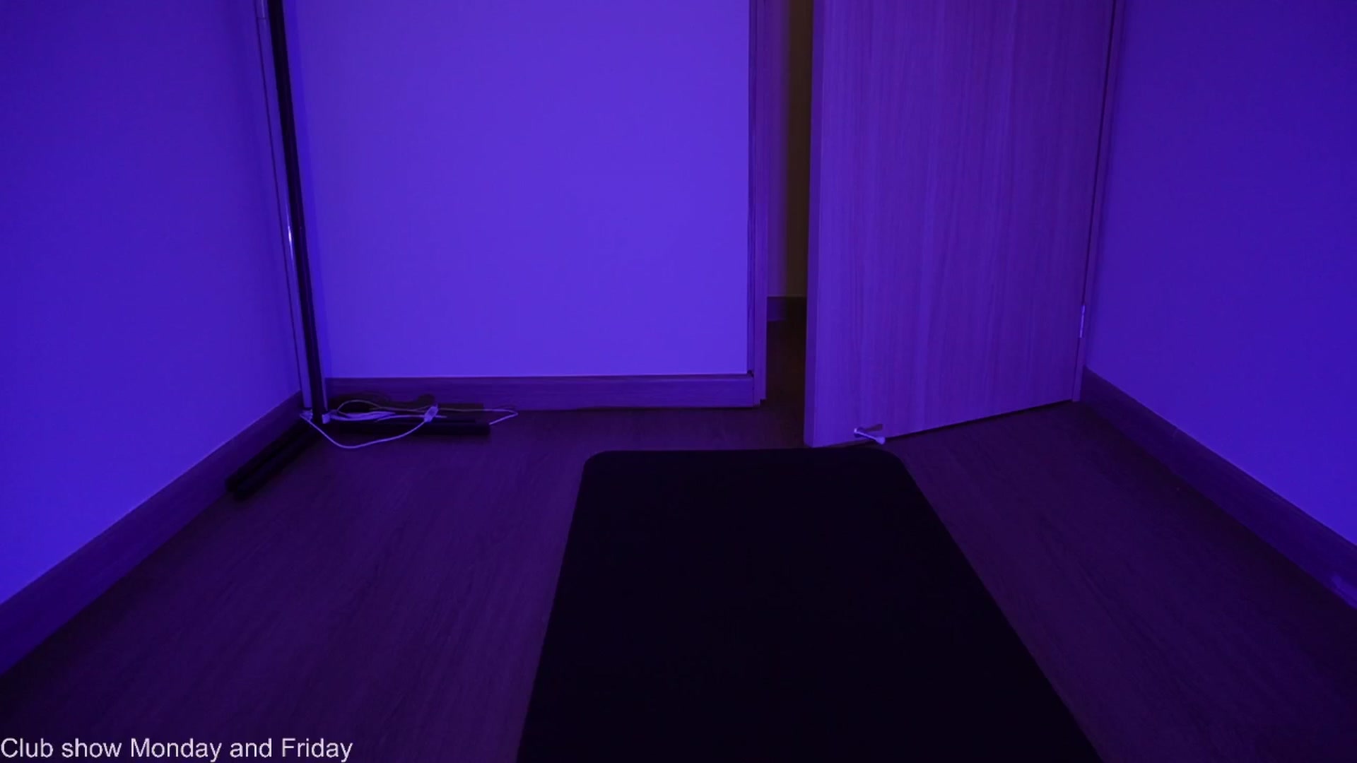 Gallery image thumbnail from Xialing's myfreecams stream on, 08/26/2025, 24:11 image 12 of 20