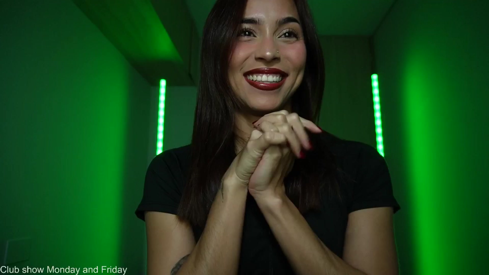 Gallery image thumbnail from Xialing's myfreecams stream on, 09/16/2025, 23:38 image 10 of 20