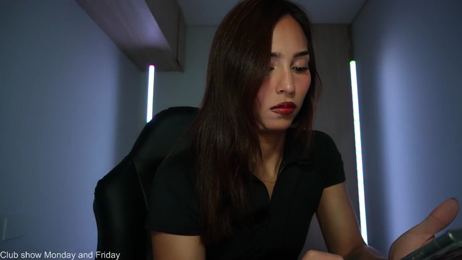 Gallery image thumbnail from Xialing's myfreecams stream on, 09/16/2025, 23:38 image 14 of 20