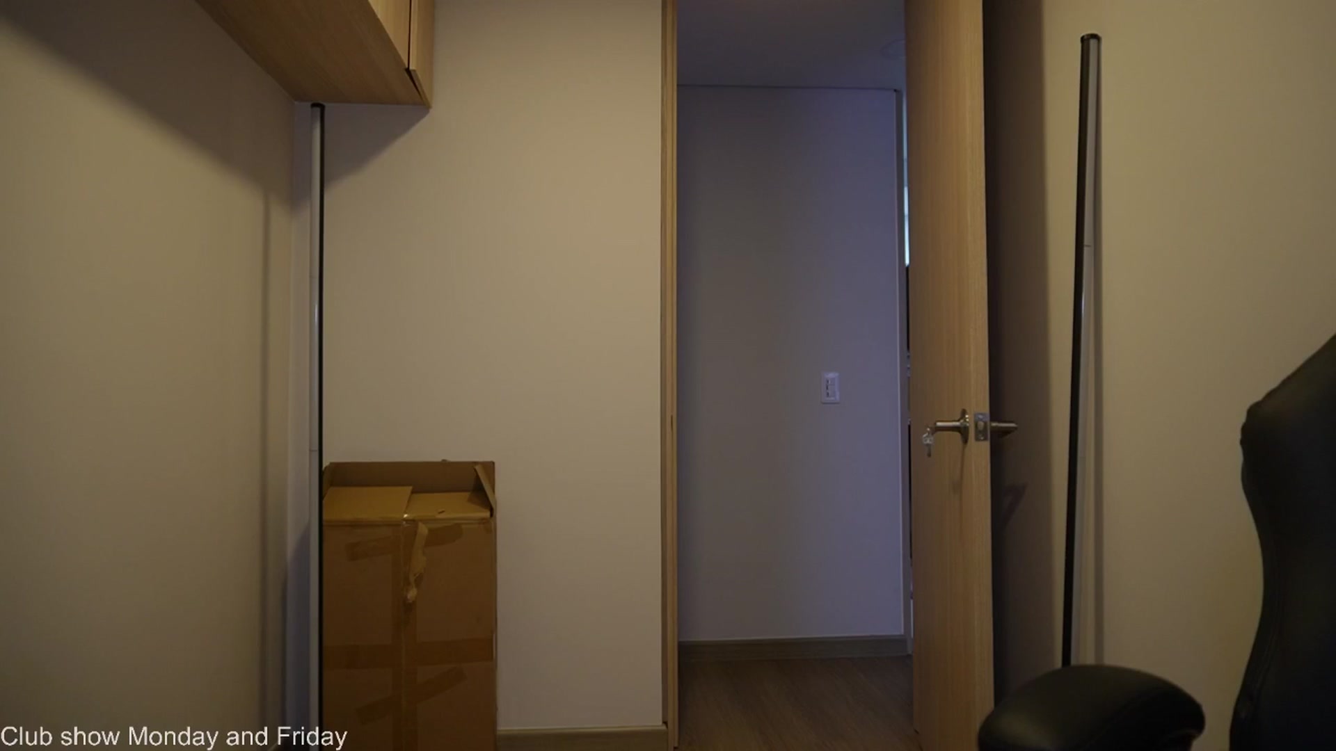 Gallery image thumbnail from Xialing's myfreecams stream on, 09/19/2025, 22:47 image 16 of 20