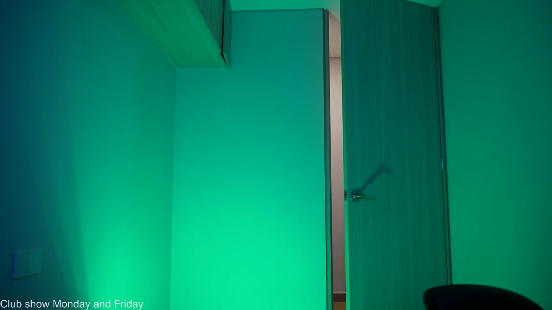 Gallery image thumbnail from Xialing's myfreecams stream on, 11/03/2025, 23:59 image 2 of 20