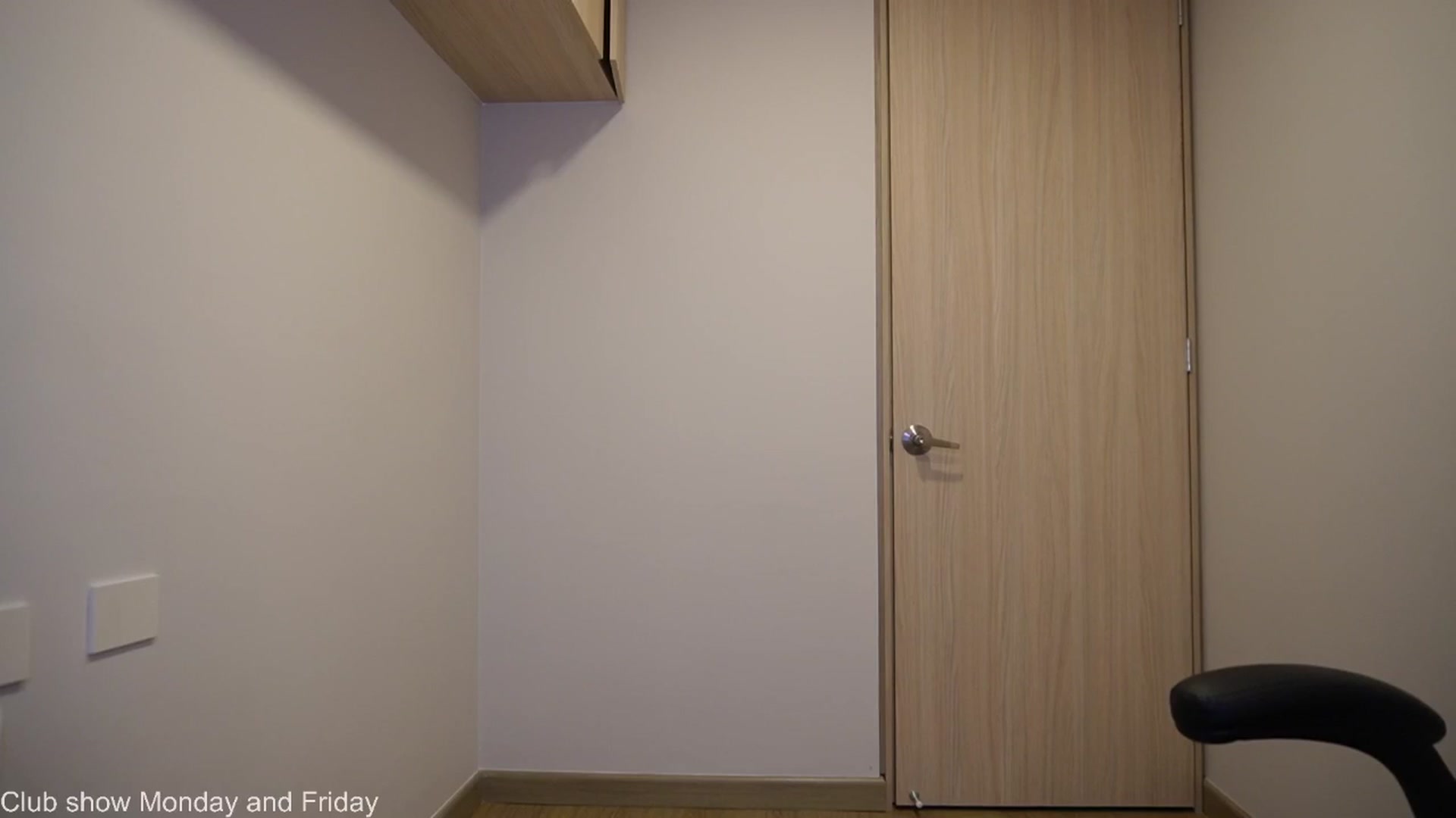 Gallery image thumbnail from Xialing's myfreecams stream on, 11/17/2025, 23:54 image 17 of 20