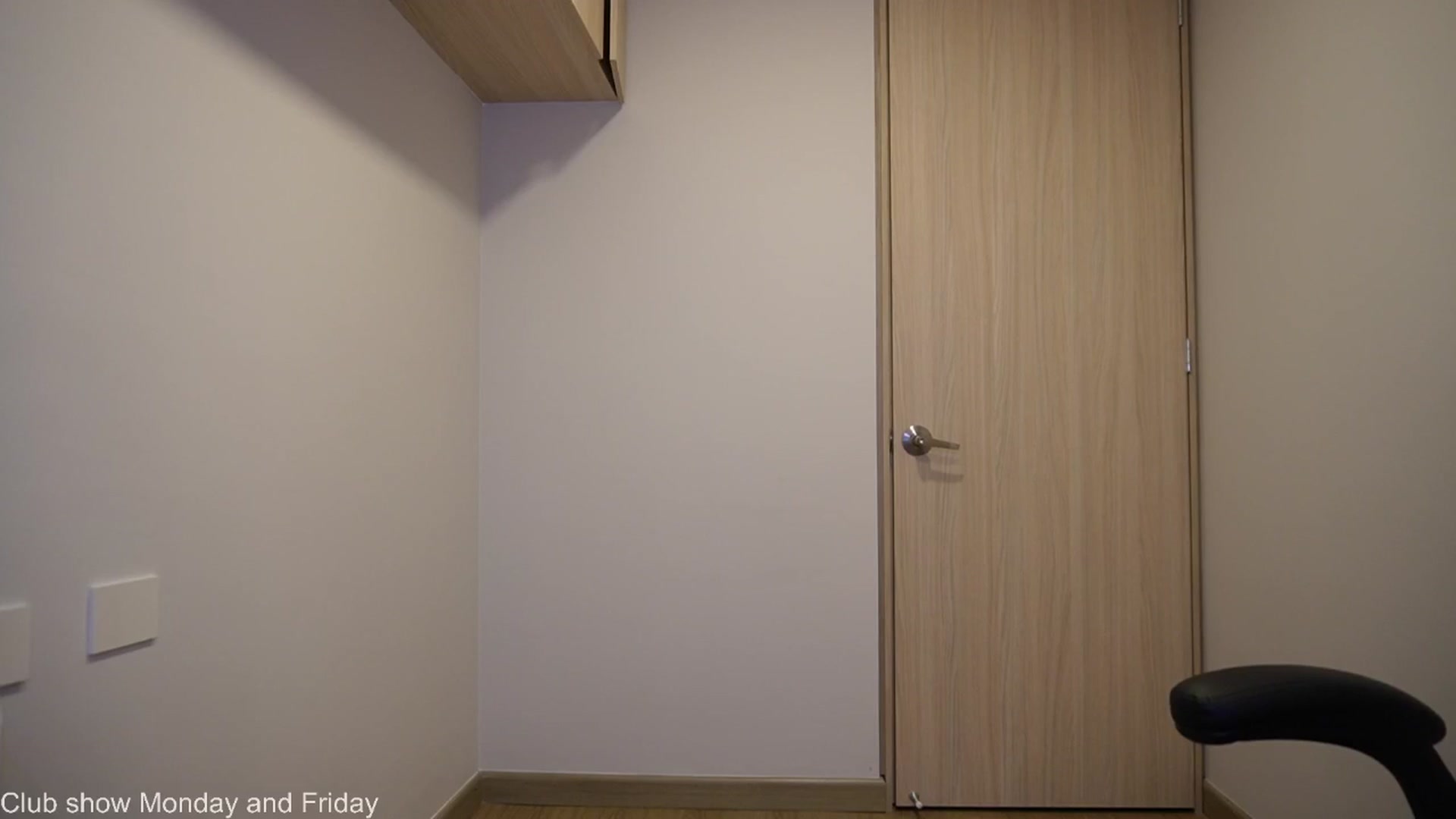 Gallery image thumbnail from Xialing's myfreecams stream on, 11/17/2025, 23:54 image 18 of 20