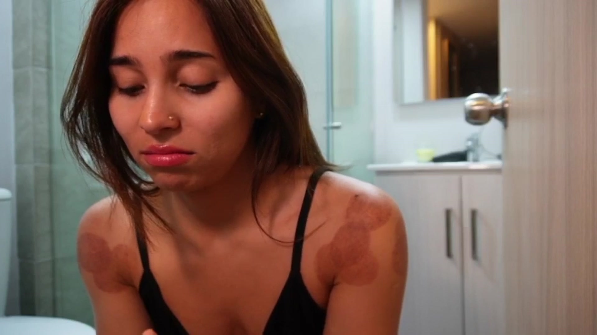 Gallery image thumbnail from Xialing's myfreecams stream on, 12/20/2025, 24:01 image 9 of 20
