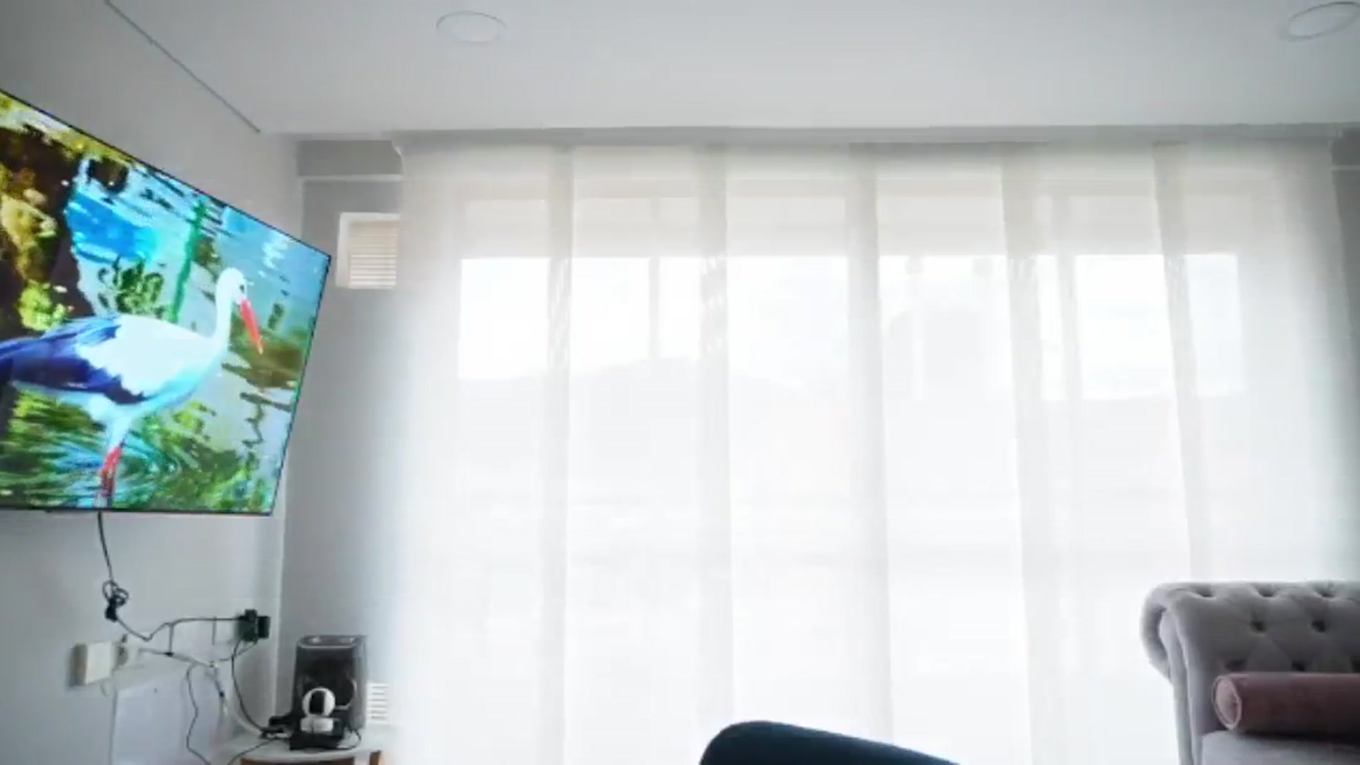 Gallery image thumbnail from Xialing's myfreecams stream on, 01/09/2026, 18:05 image 16 of 20