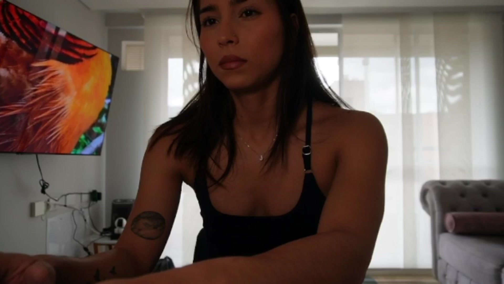 Gallery image thumbnail from Xialing's myfreecams stream on, 01/09/2026, 18:05 image 10 of 20