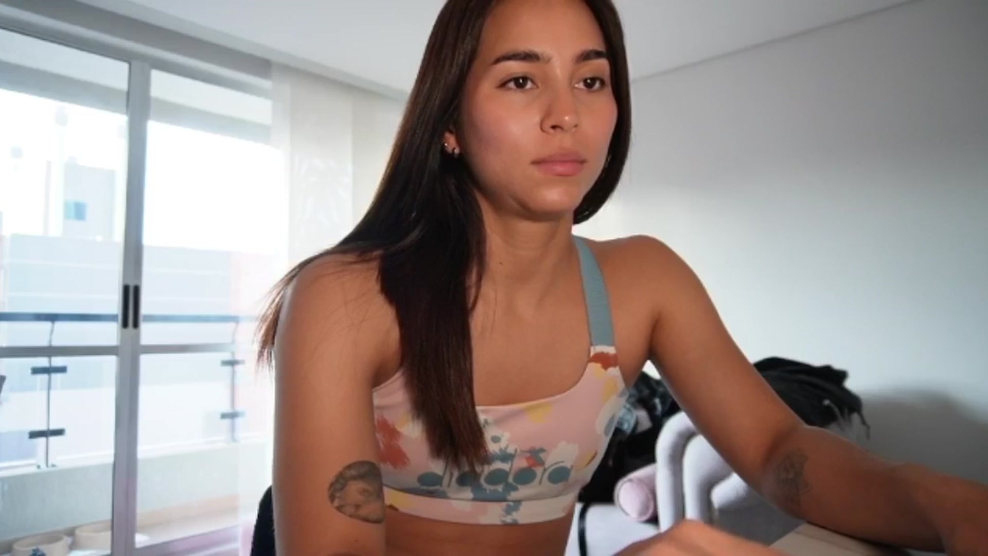 Gallery image thumbnail from Xialing's myfreecams stream on, 02/04/2026, 23:12 image 2 of 20