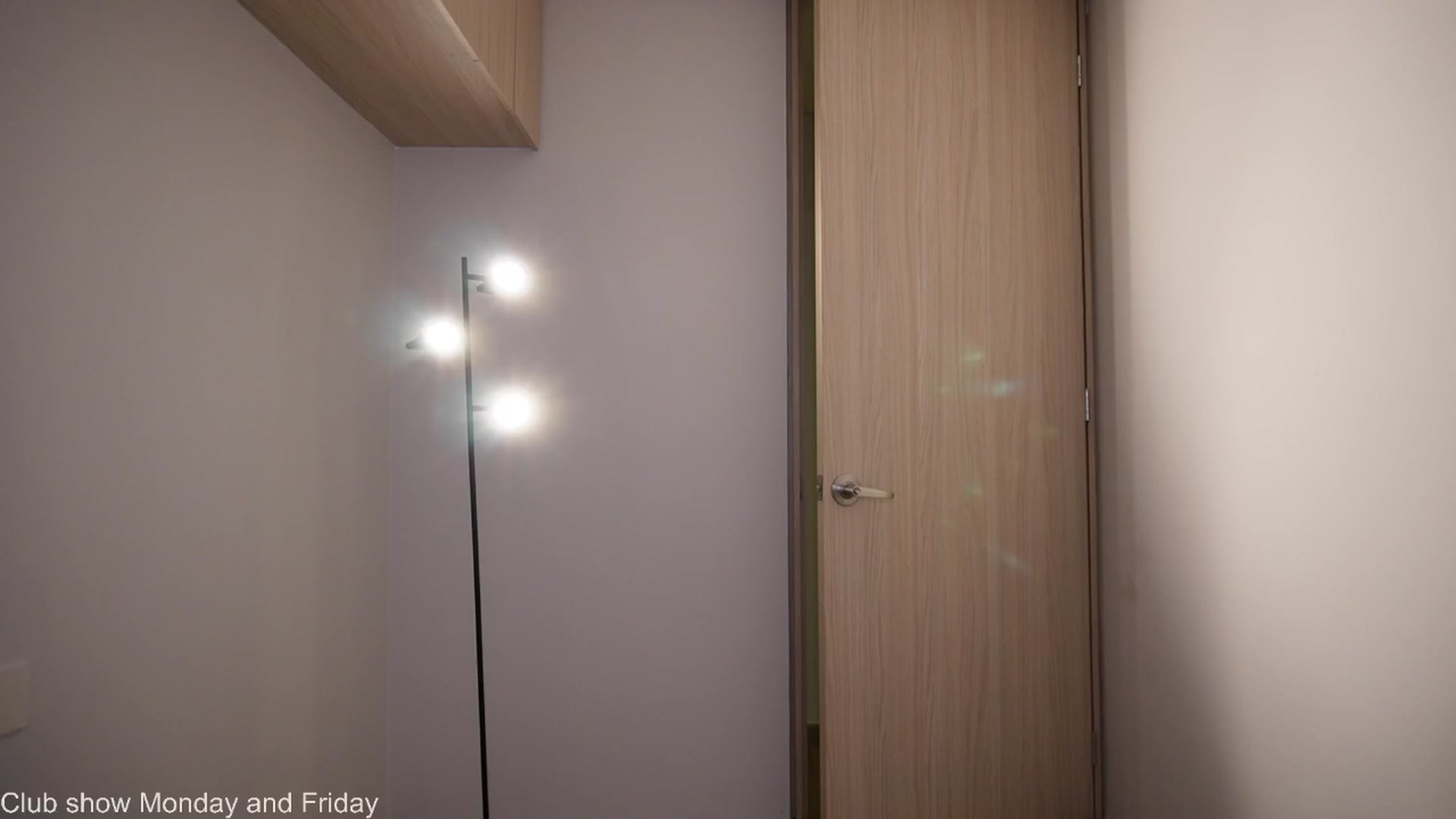 Gallery image thumbnail from Xialing's myfreecams stream on, 03/12/2026, 23:58 image 19 of 20