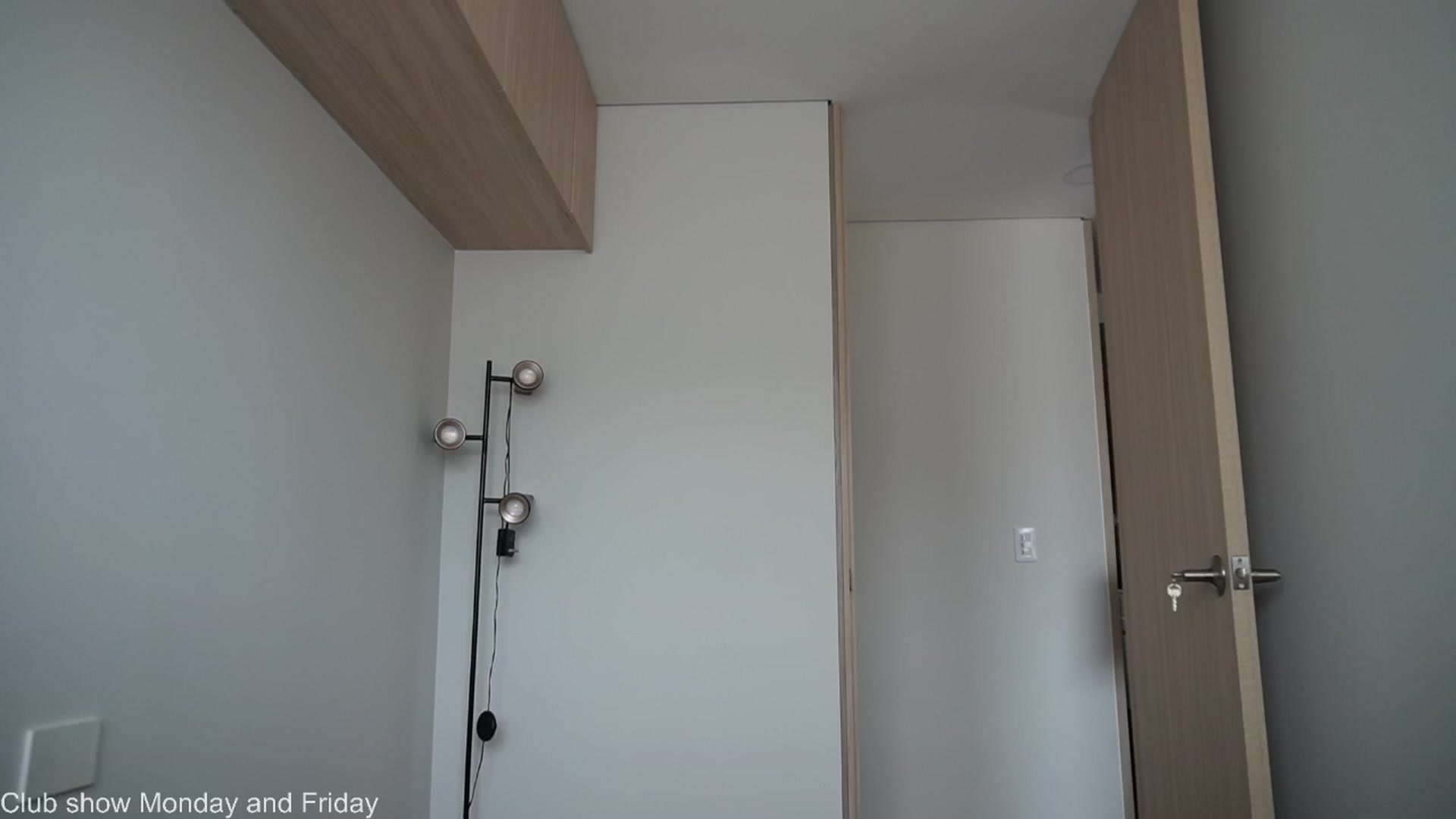 Gallery image thumbnail from Xialing's myfreecams stream on, 03/16/2026, 21:30 image 3 of 20