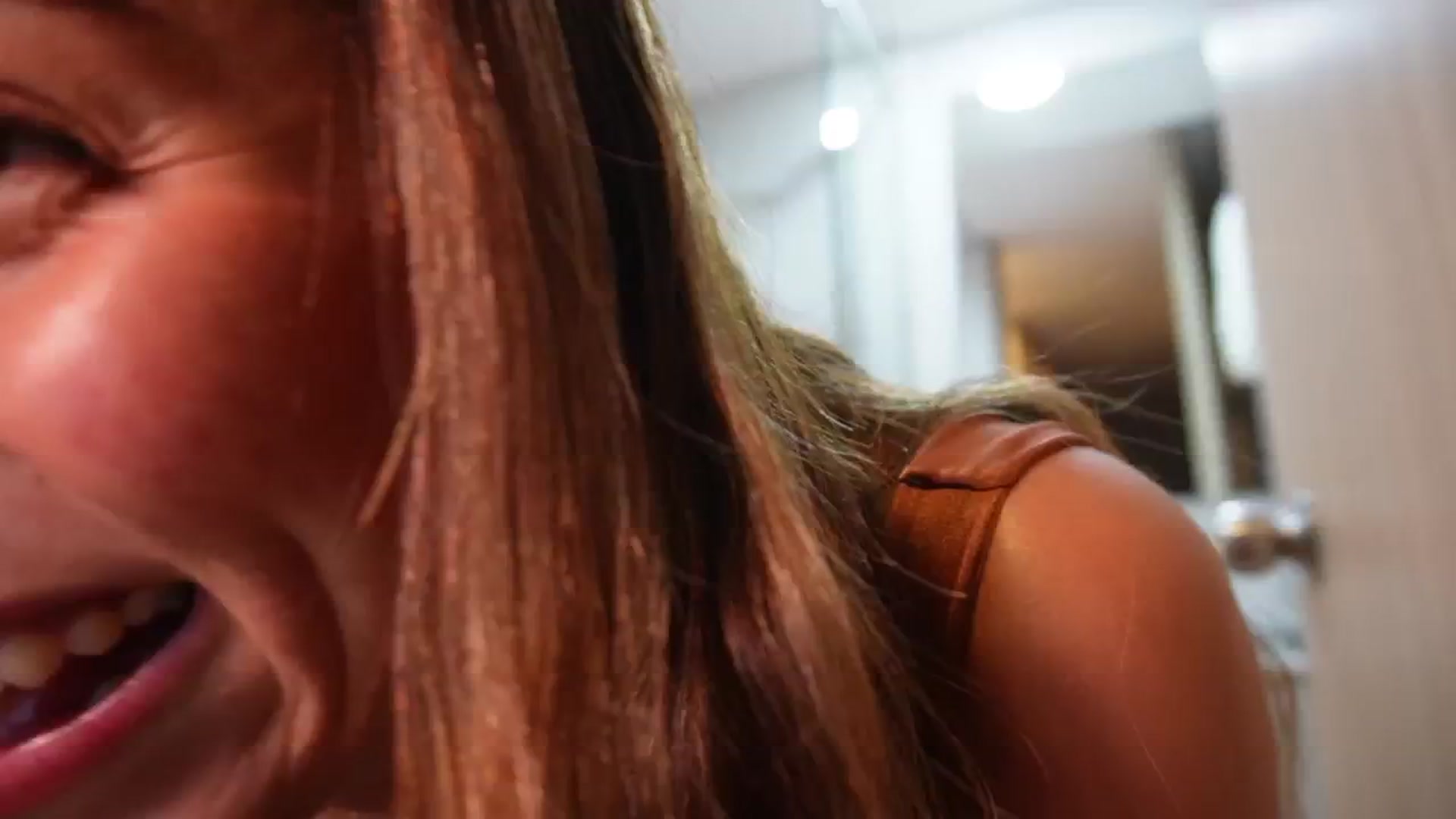 Gallery image thumbnail from Xialing's myfreecams stream on, 03/27/2026, 23:52 image 9 of 20