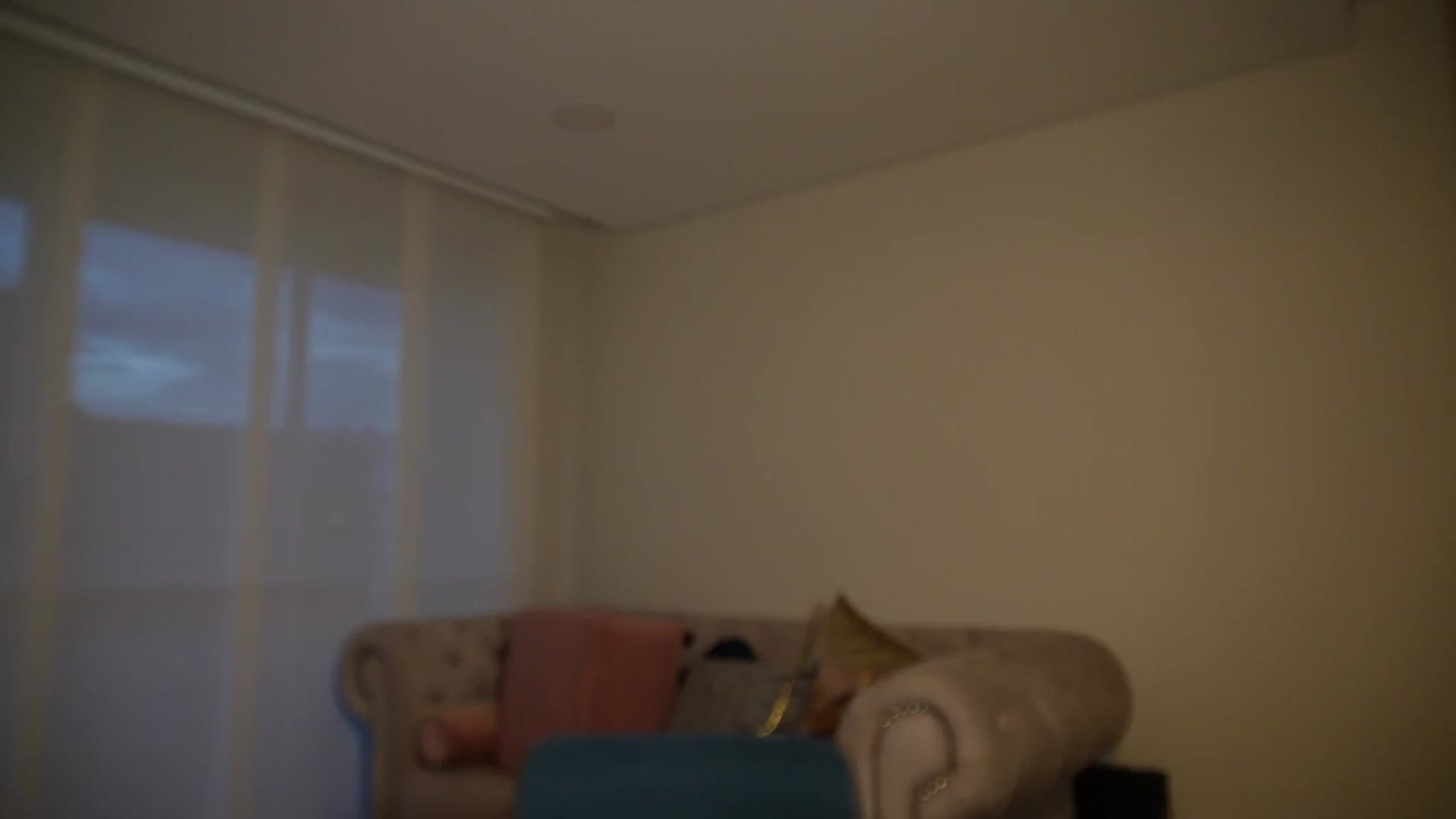 Gallery image thumbnail from Xialing's myfreecams stream on, 04/15/2026, 23:26 image 19 of 20