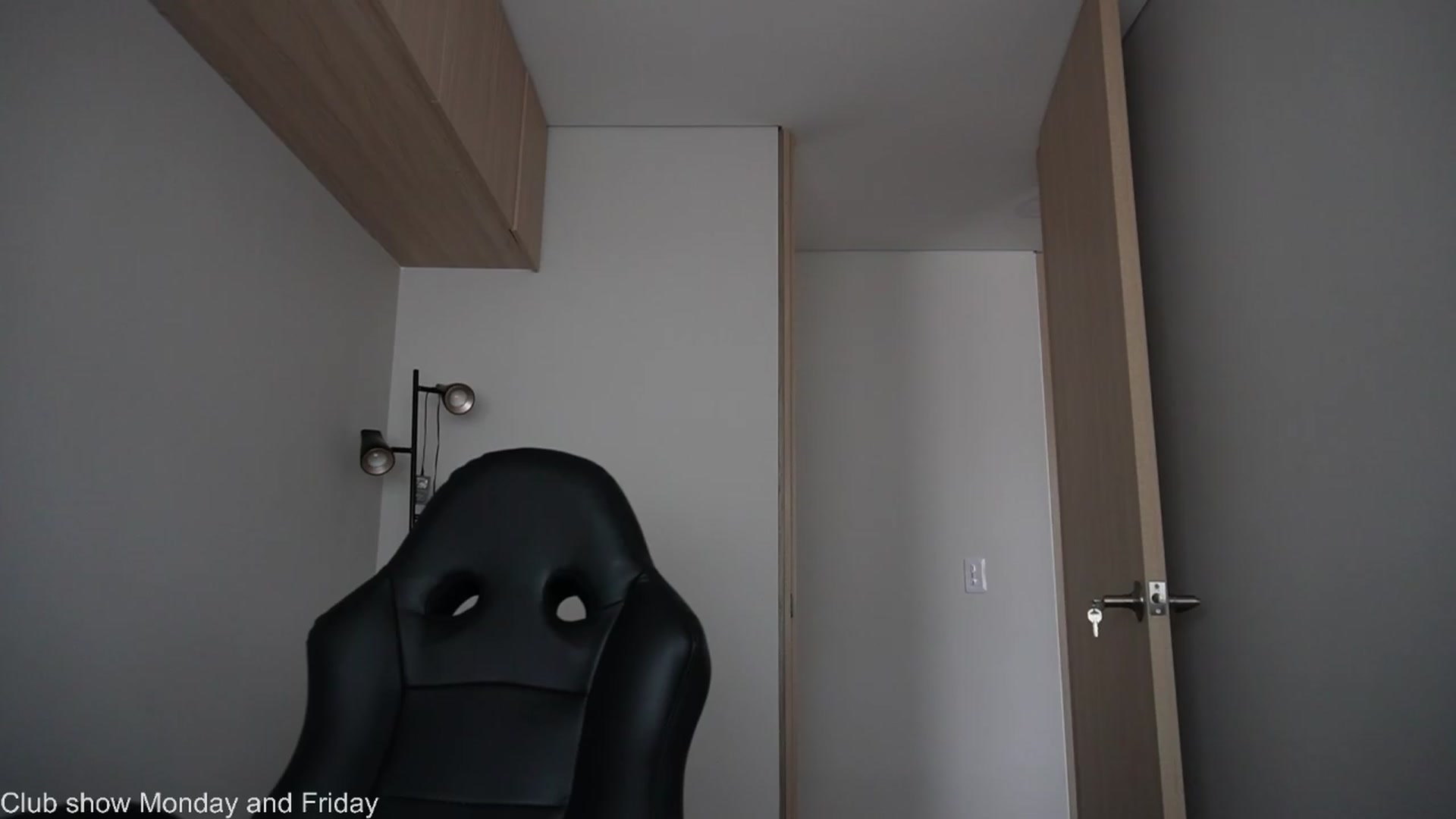 Gallery image thumbnail from Xialing's myfreecams stream on, 05/25/2026, 22:24 image 2 of 20