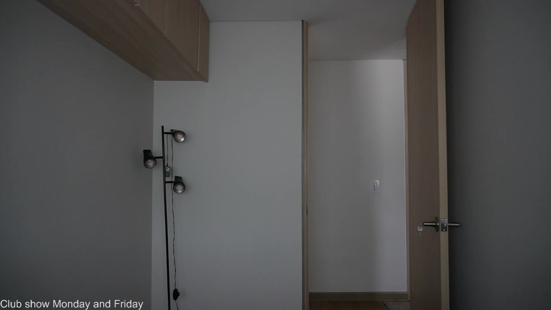 Gallery image thumbnail from Xialing's myfreecams stream on, 05/25/2026, 22:24 image 6 of 20