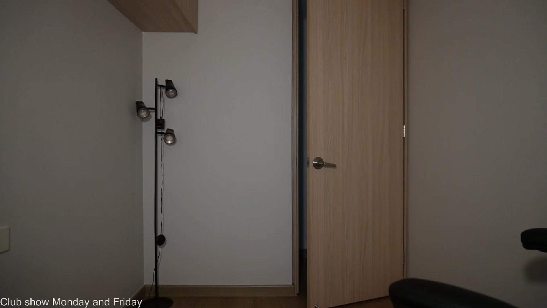 Gallery image thumbnail from Xialing's myfreecams stream on, 06/10/2026, 23:19 image 19 of 20