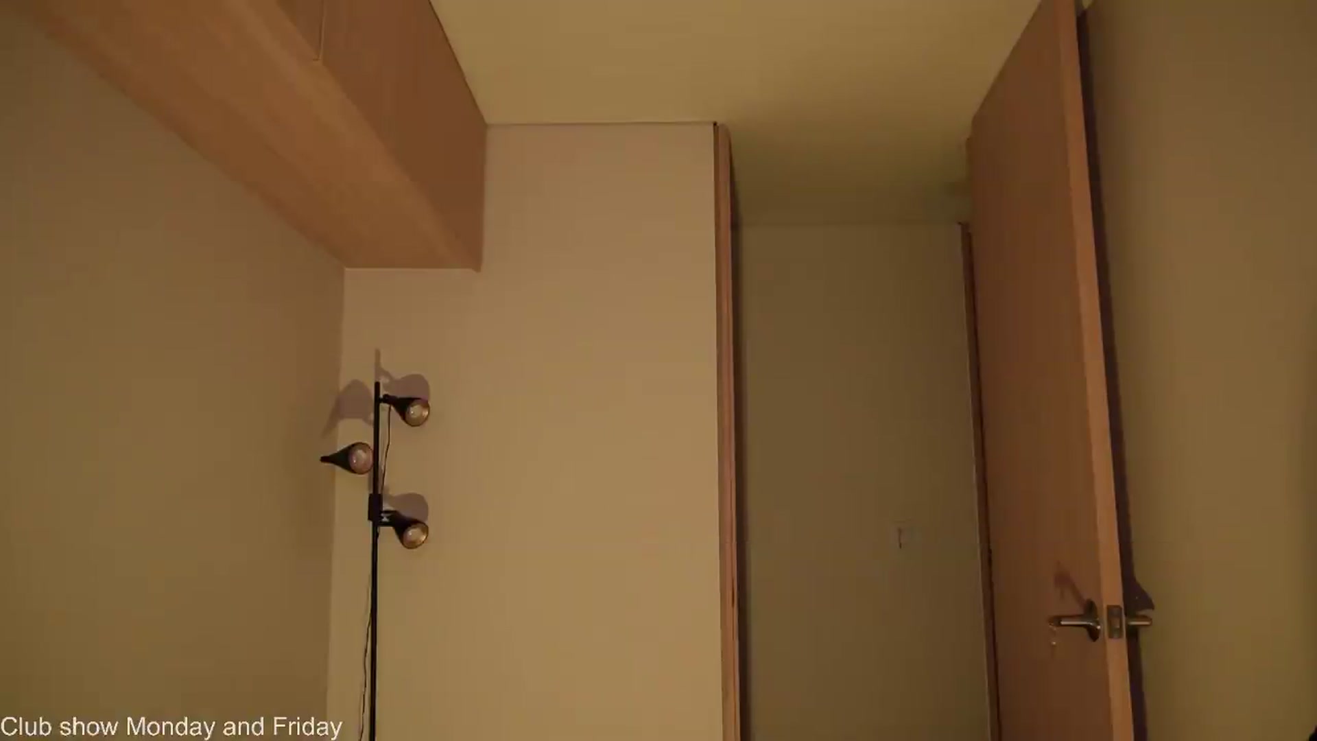 Gallery image thumbnail from Xialing's myfreecams stream on, 06/24/2026, 24:28 image 15 of 20