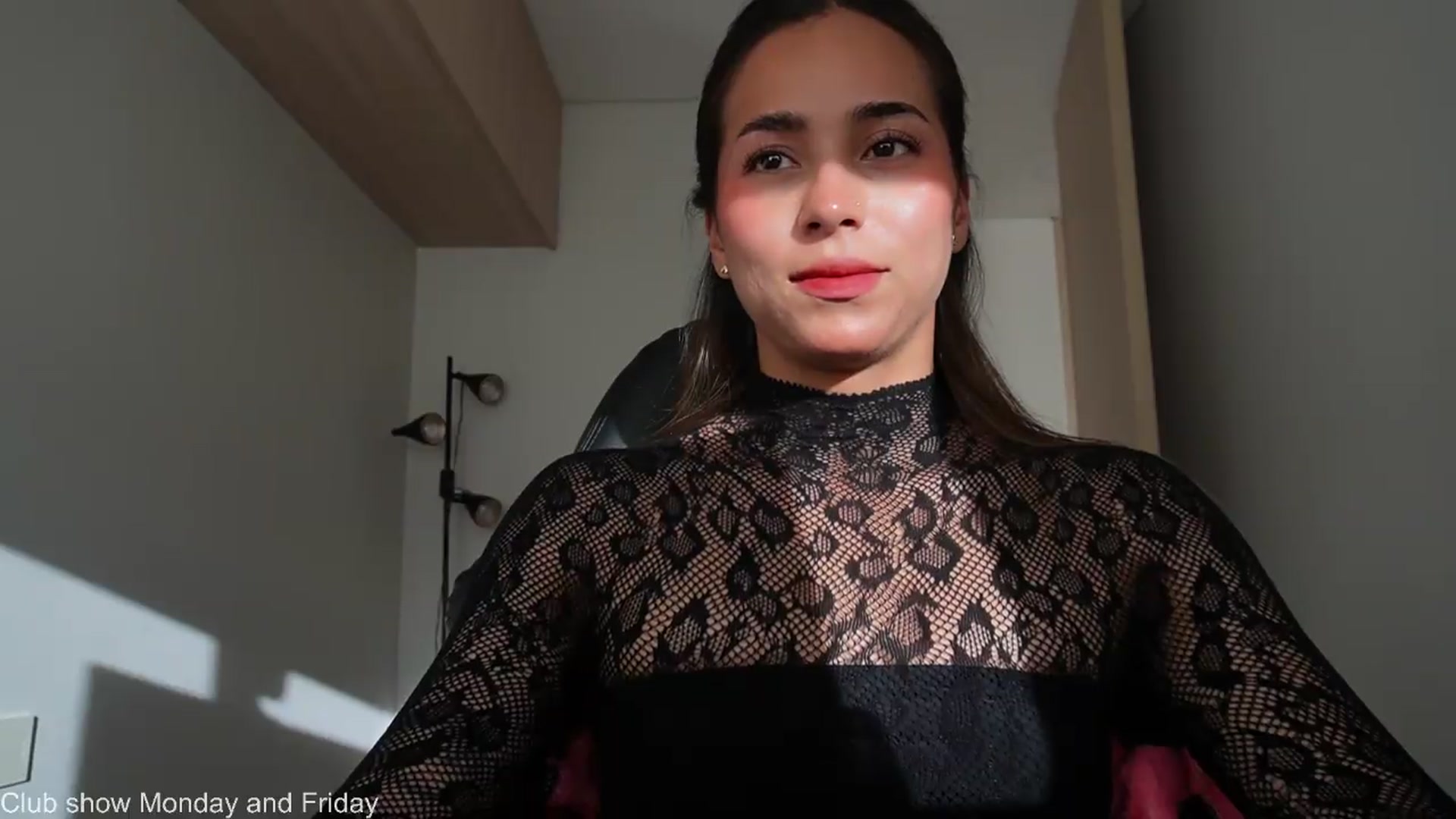 Gallery image thumbnail from Xialing's myfreecams stream on, 06/24/2026, 22:15 image 15 of 20