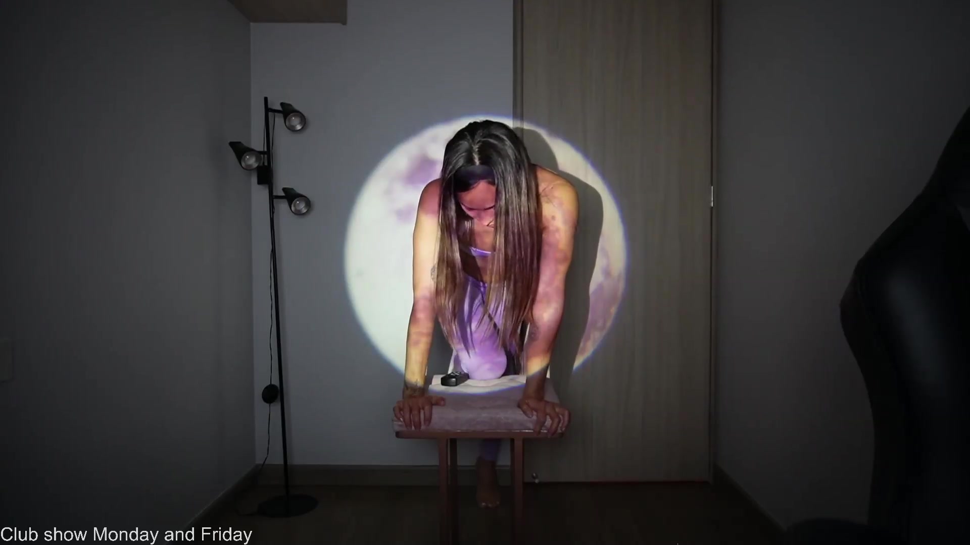 Gallery image thumbnail from Xialing's myfreecams stream on, 08/27/2026, 24:01 image 20 of 20