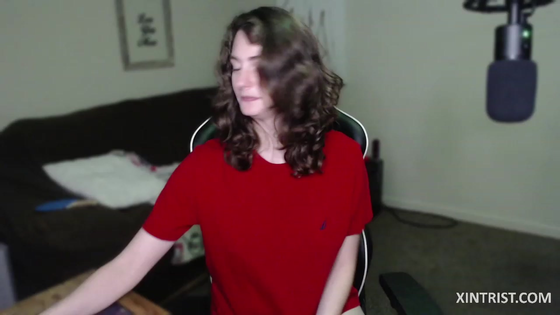 Gallery image thumbnail from Xintrist's myfreecams stream on, 08/01/2023, 02:32 image 13 of 20