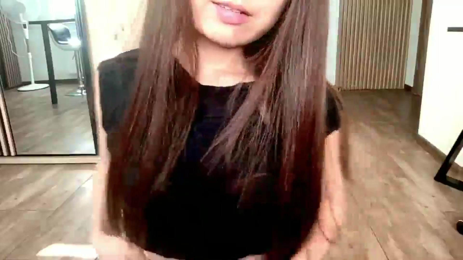 Gallery image thumbnail from Xiu77Mei's myfreecams stream on, 09/15/2025, 14:31 image 8 of 20