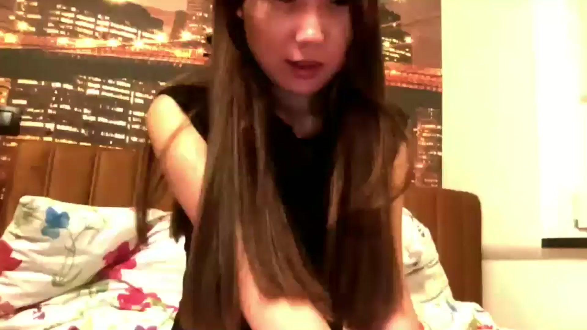 Gallery image thumbnail from Xiu77Mei's myfreecams stream on, 09/15/2025, 18:54 image 1 of 20