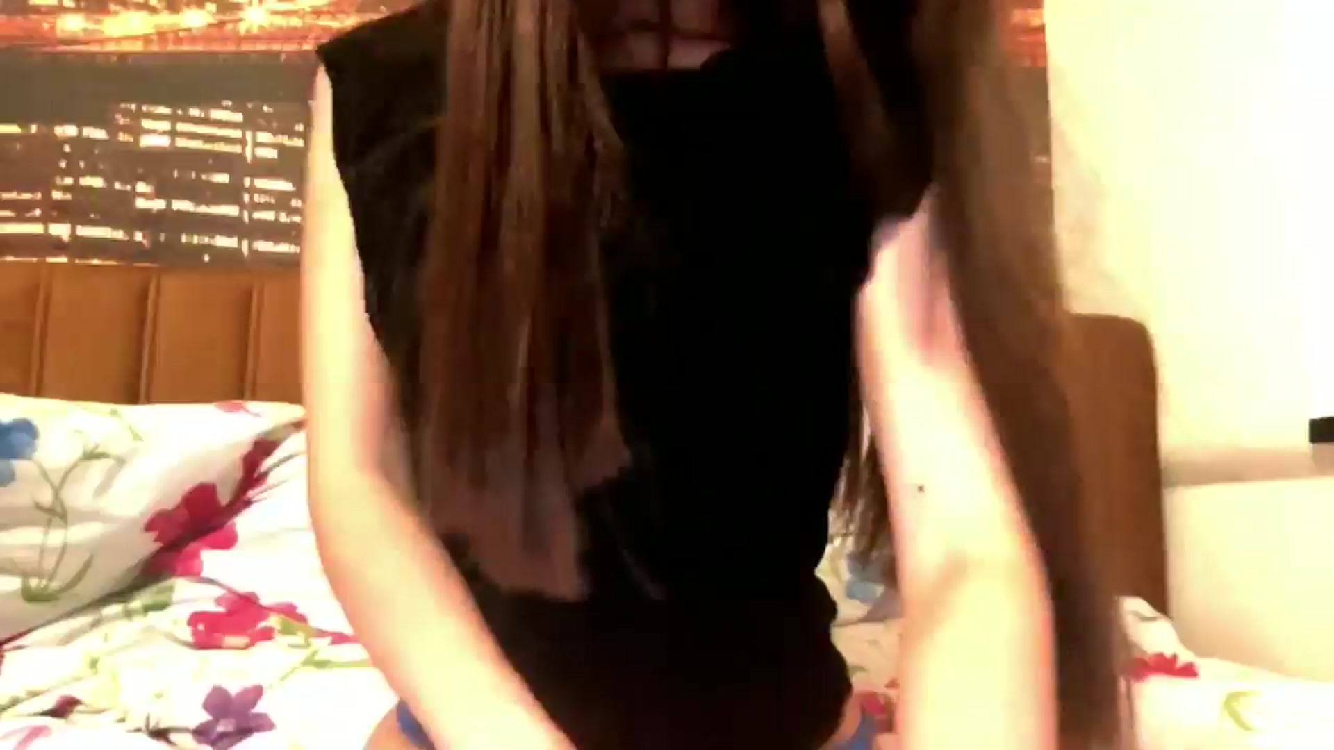 Gallery image thumbnail from Xiu77Mei's myfreecams stream on, 09/15/2025, 18:54 image 14 of 20