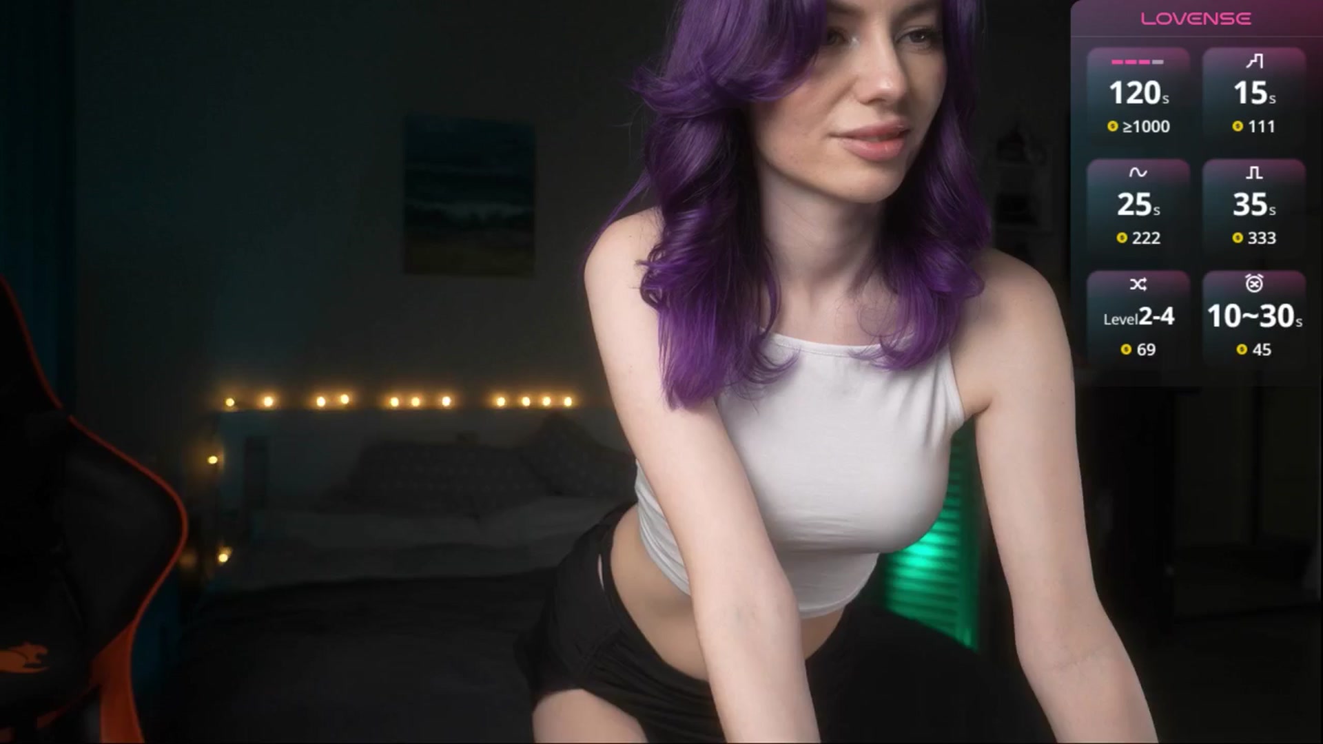 Gallery image thumbnail from Xkuxie's myfreecams stream on, 03/18/2026, 17:57 image 16 of 20