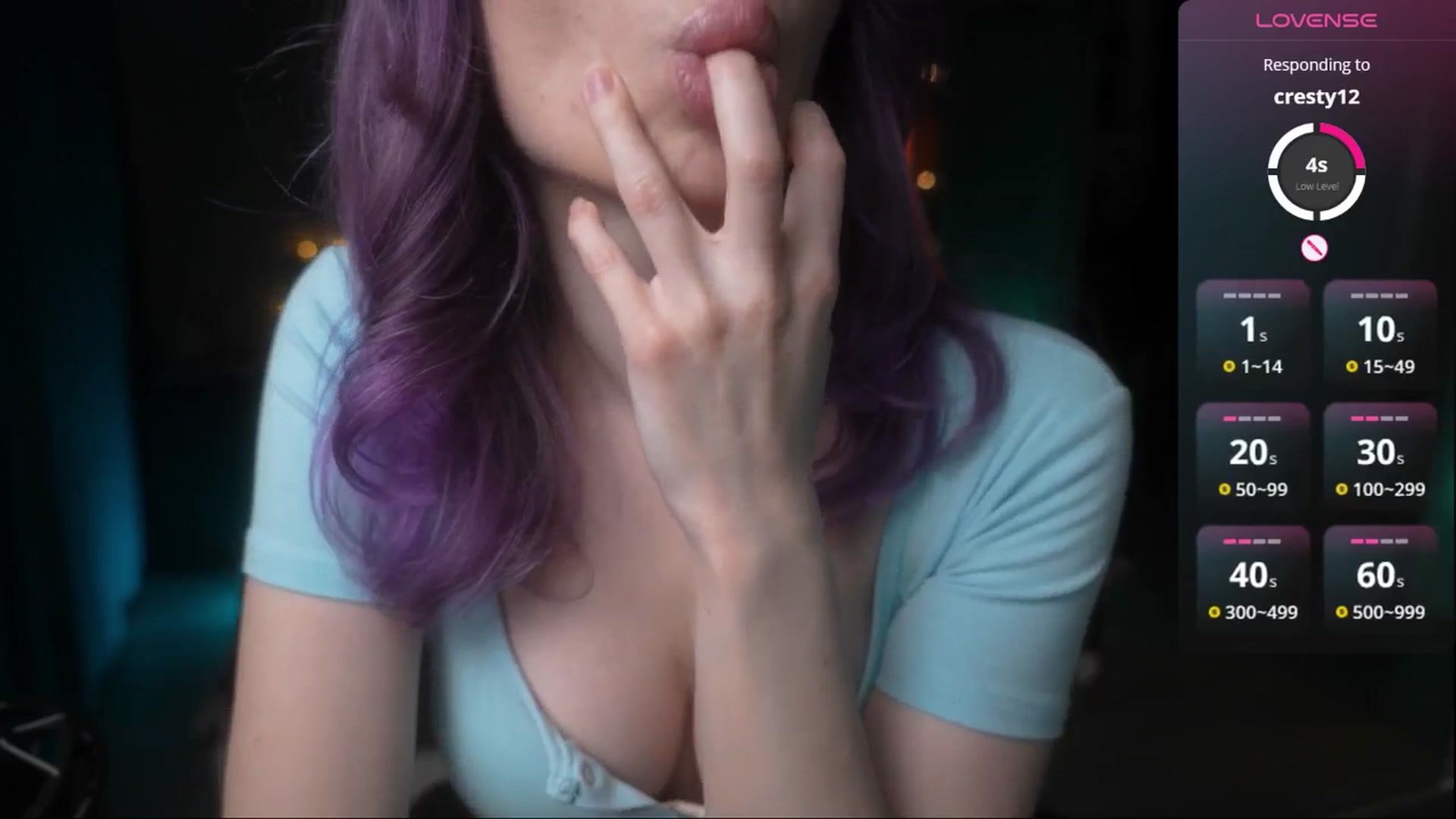 Gallery image thumbnail from Xkuxie's myfreecams stream on, 04/03/2026, 17:48 image 18 of 20