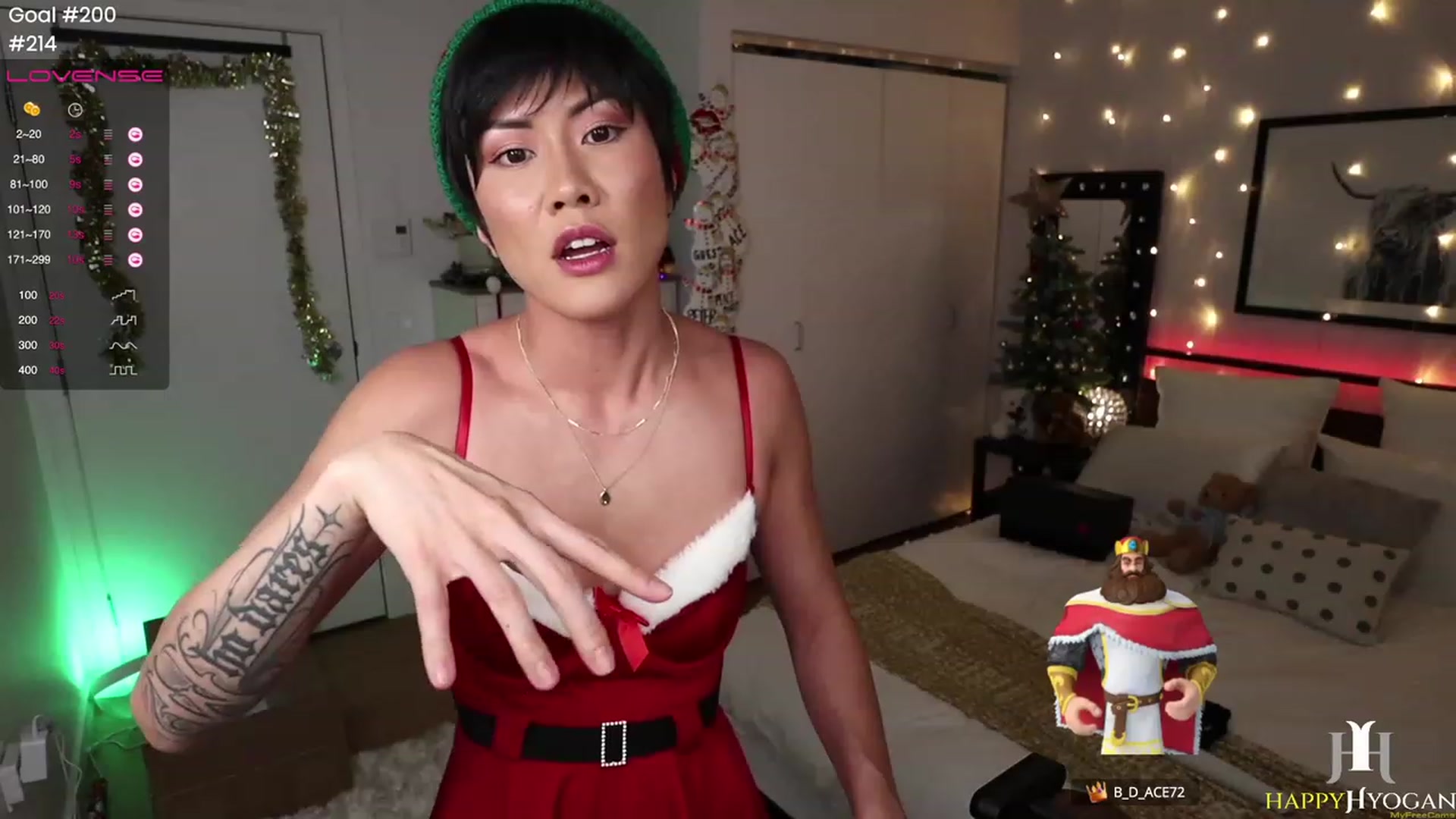 Gallery image thumbnail from XmasHyogan's myfreecams stream on, 12/23/2022, 03:01 image 11 of 20