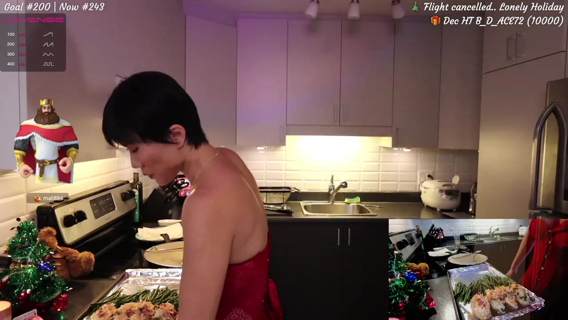 Gallery image thumbnail from XmasHyogan's myfreecams stream on, 12/26/2022, 24:01 image 10 of 20