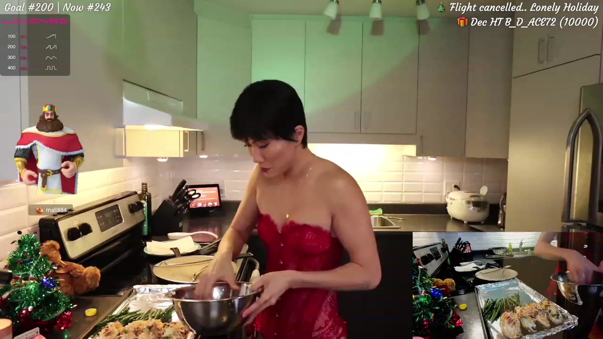 Gallery image thumbnail from XmasHyogan's myfreecams stream on, 12/26/2022, 24:01 image 9 of 20