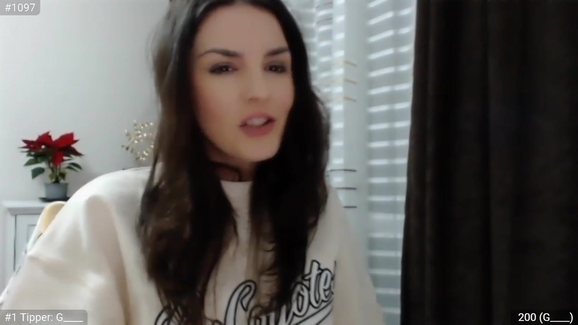 Gallery image thumbnail from XmasXcitedGal's myfreecams stream on, 12/10/2022, 23:14 image 8 of 20