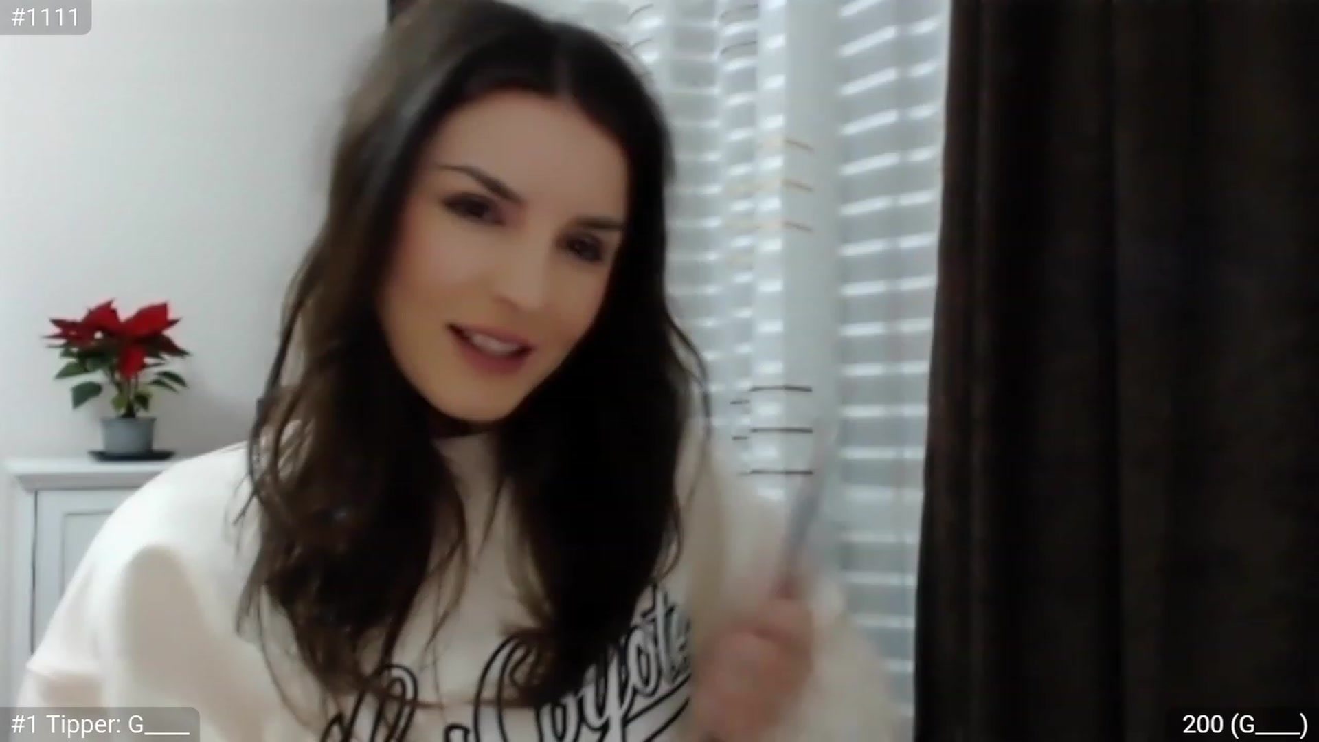 Gallery image thumbnail from XmasXcitedGal's myfreecams stream on, 12/10/2022, 23:14 image 2 of 20