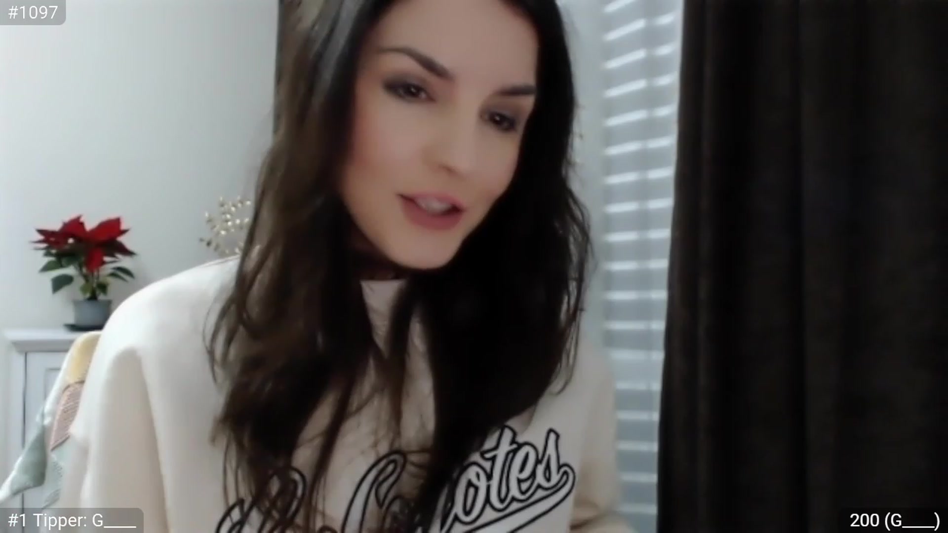 Gallery image thumbnail from XmasXcitedGal's myfreecams stream on, 12/10/2022, 23:14 image 9 of 20