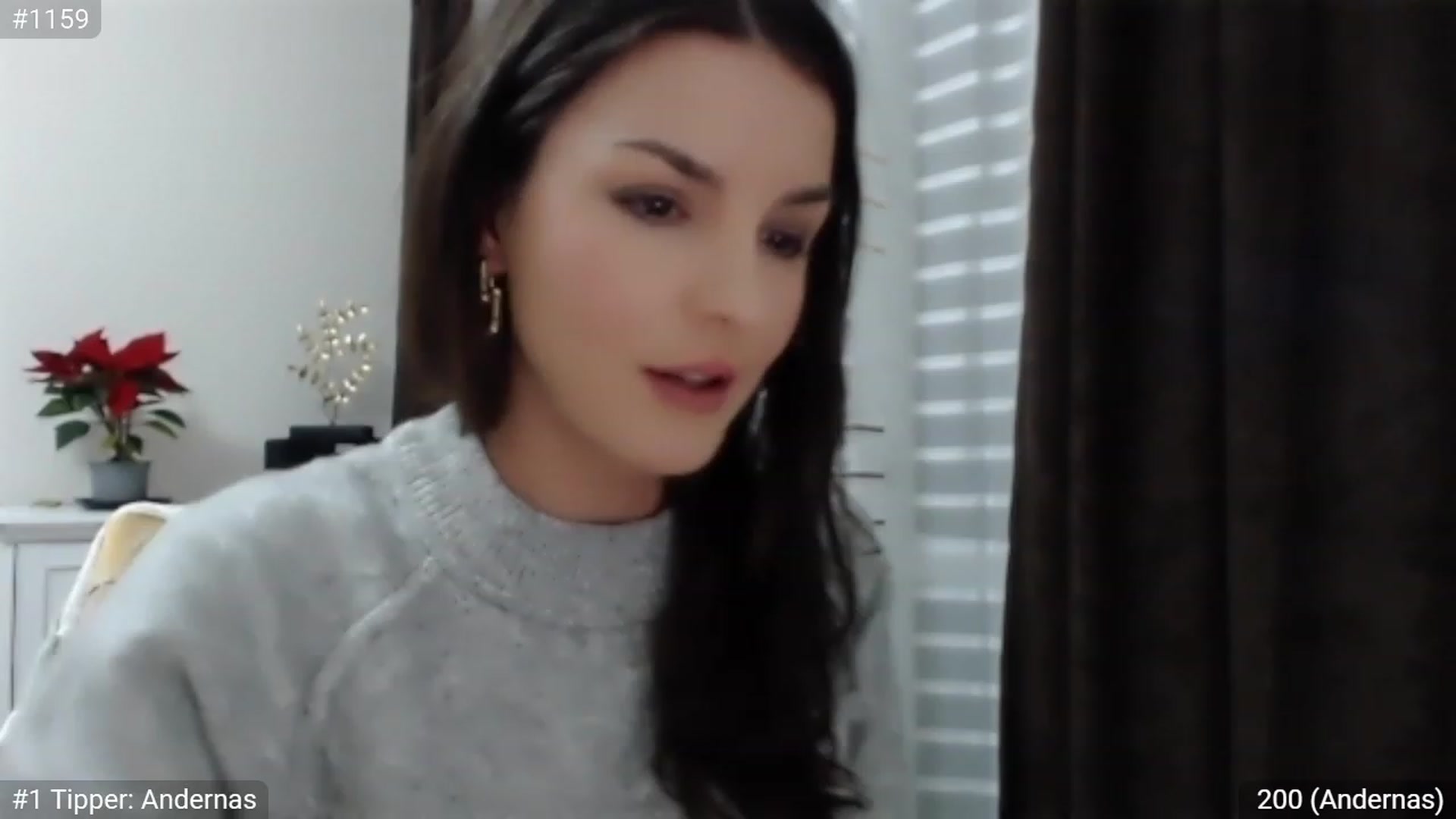 Gallery image thumbnail from XmasXcitedGal's myfreecams stream on, 12/12/2022, 24:17 image 2 of 20