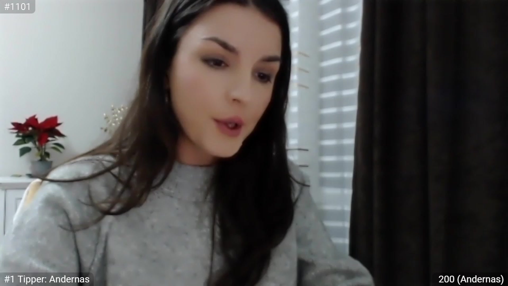 Gallery image thumbnail from XmasXcitedGal's myfreecams stream on, 12/12/2022, 24:17 image 7 of 20